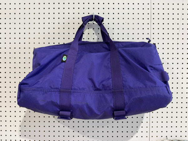 USED Supreme Duffle Bag FW18 - Purple
