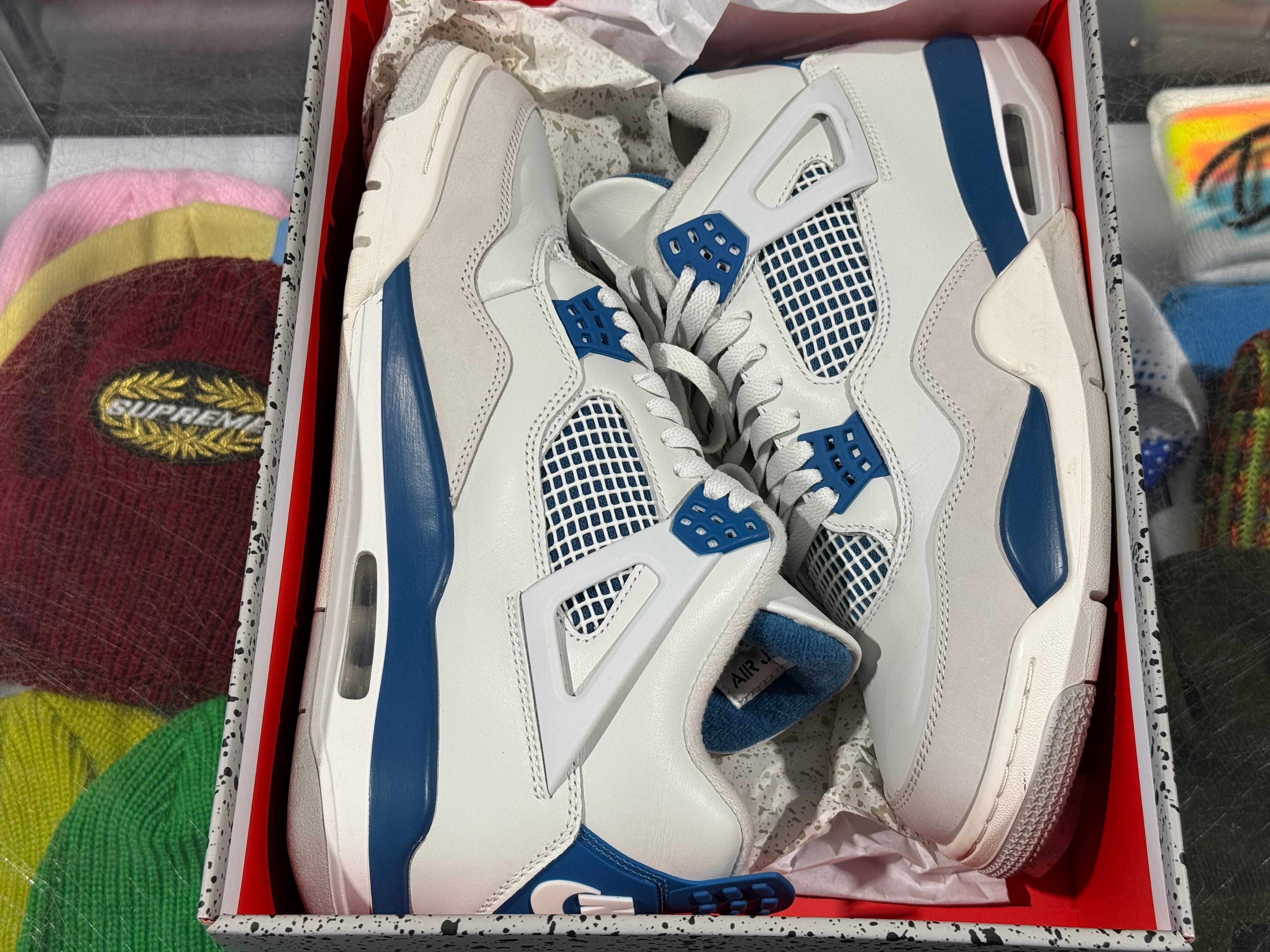 Air Jordan 4 Retro - Military Blue 2024 Size 11