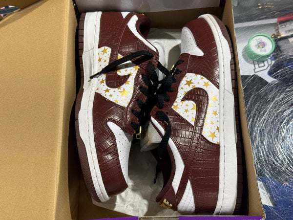 Nike SB Dunk Low - Supreme Stars/Barkroot Brown Size 9.5
