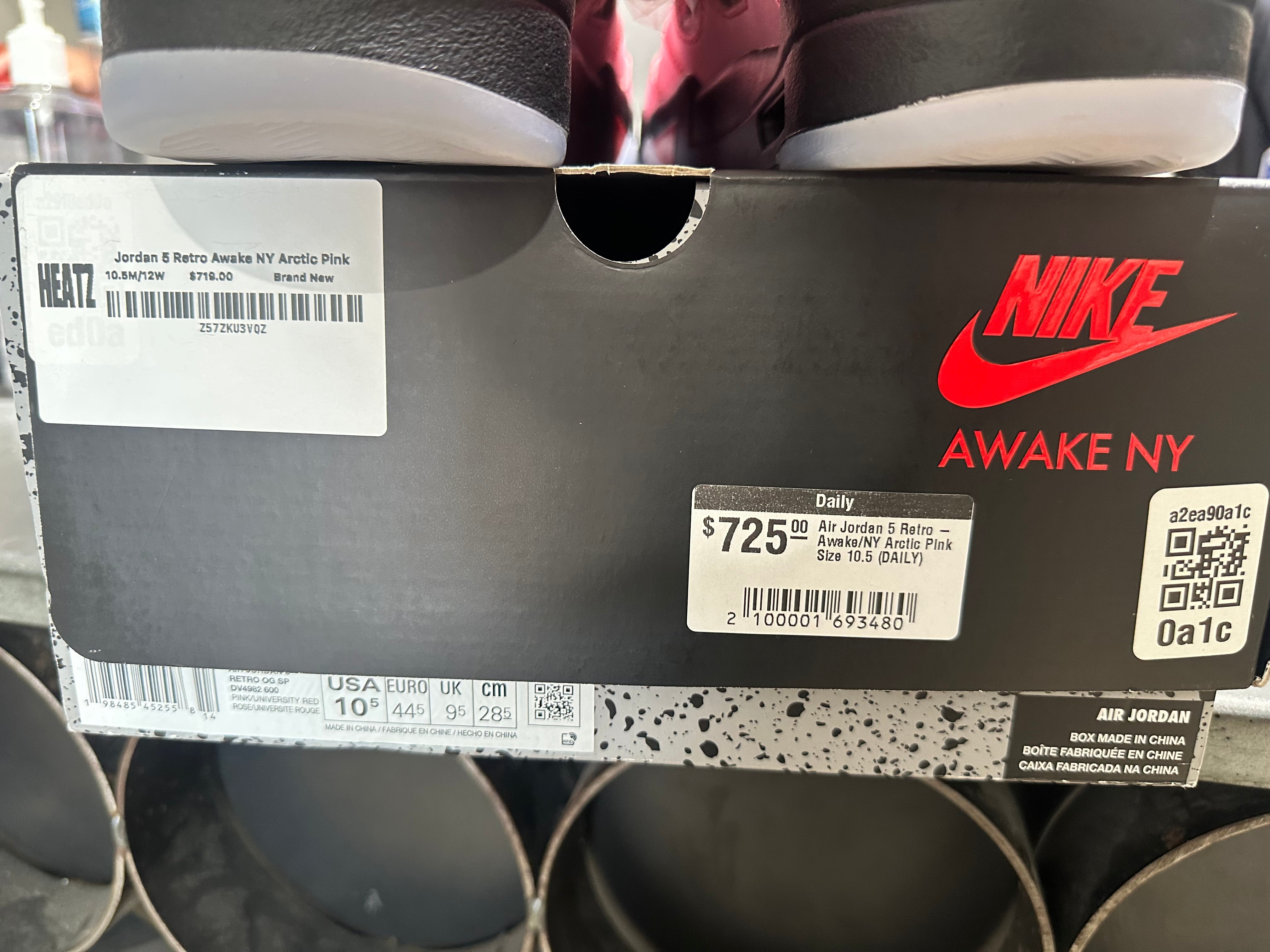 Air Jordan 5 Retro - Awake/NY Arctic Pink Size 10.5