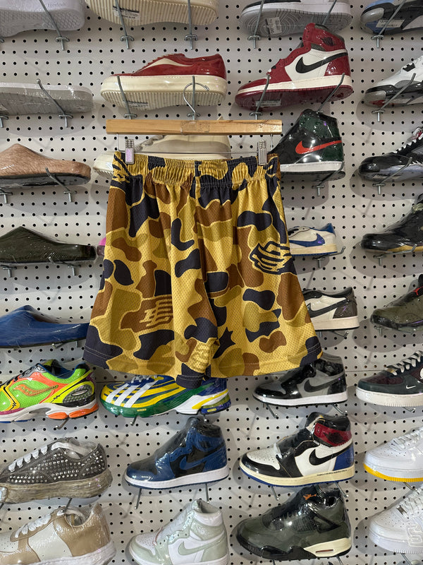 USED Eric Emanuel Camo Shorts - Yellow Camo Size Large