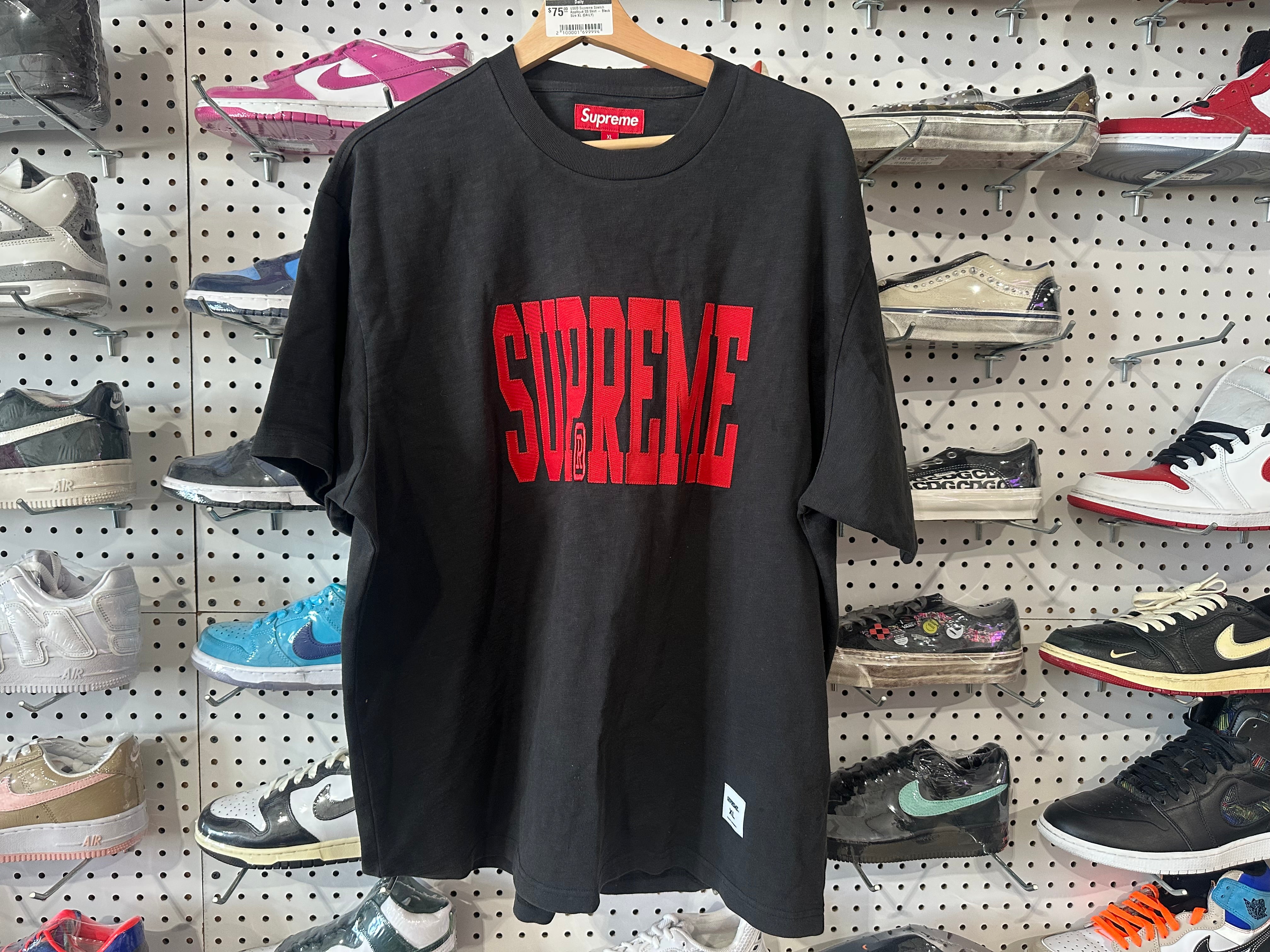 USED Supreme Stretch Appliqué SS Shirt - Black Size XL