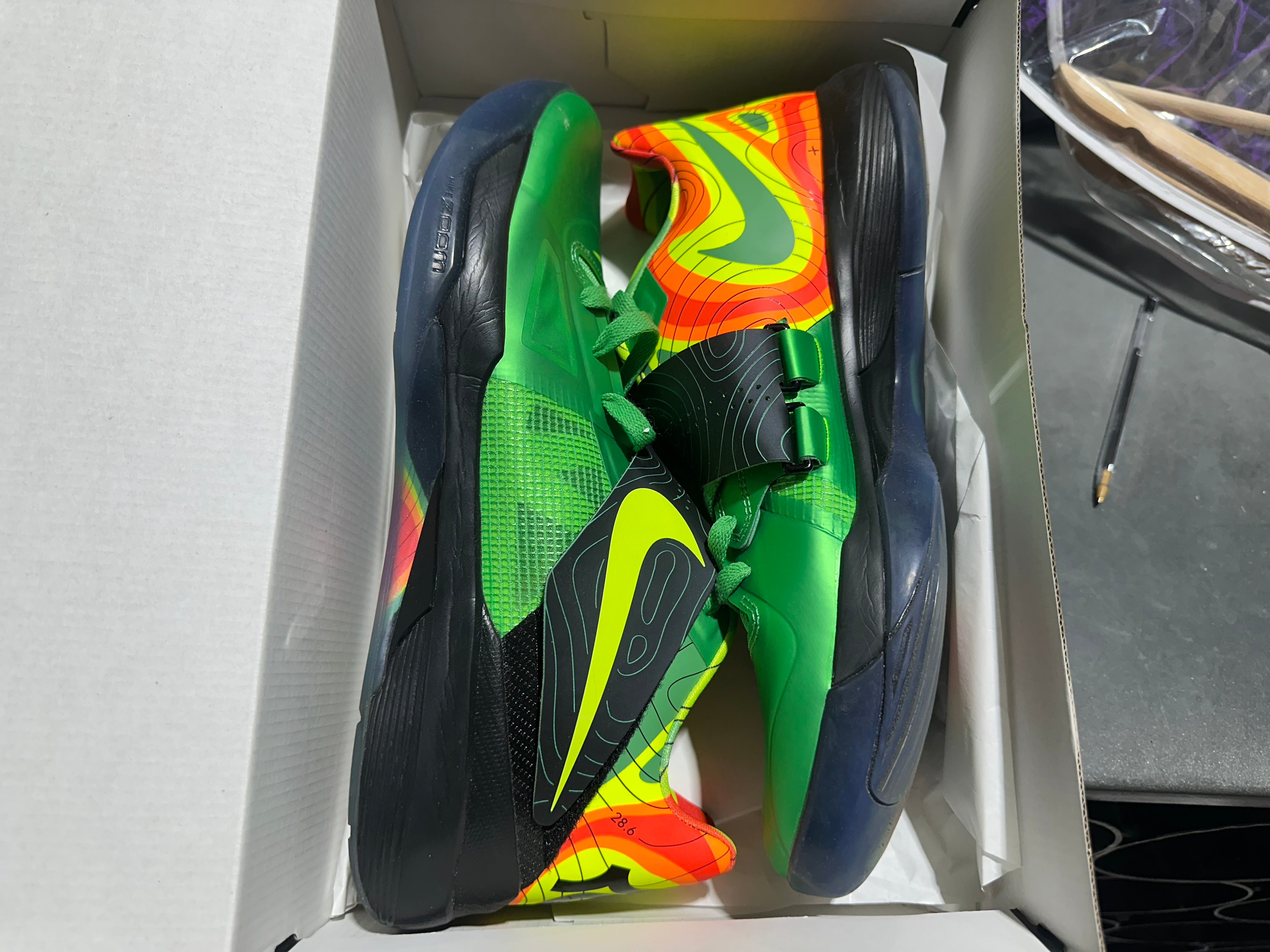 Nike KD 4 - Weatherman Size 11.5
