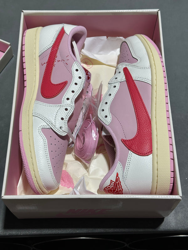 Air Jordan 1 Retro Low OG SP - Travis Scott/Tropical Pink Size 8
