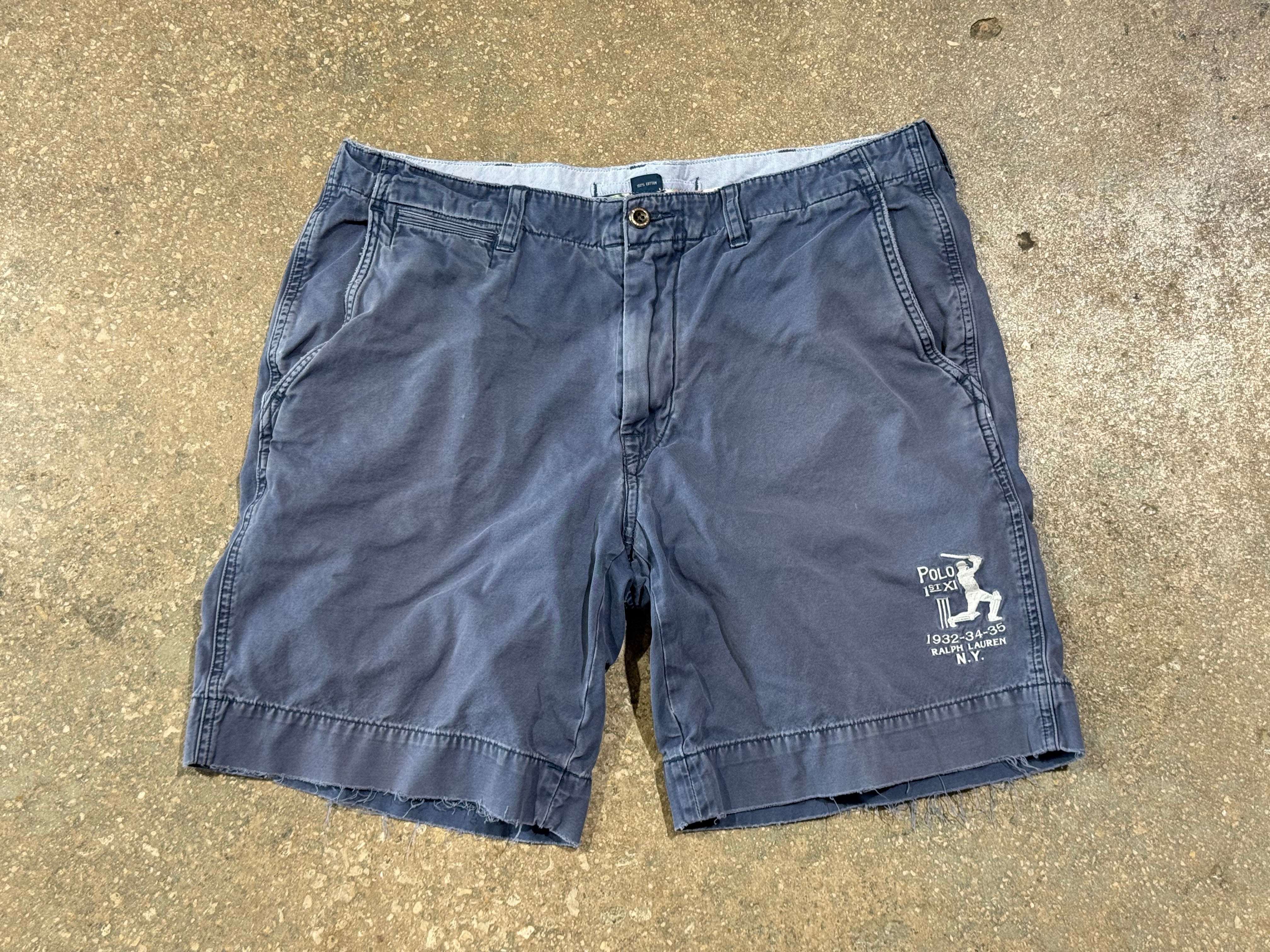 USED Distressed Polo Ralph Lauren Shorts - Navy Size 36
