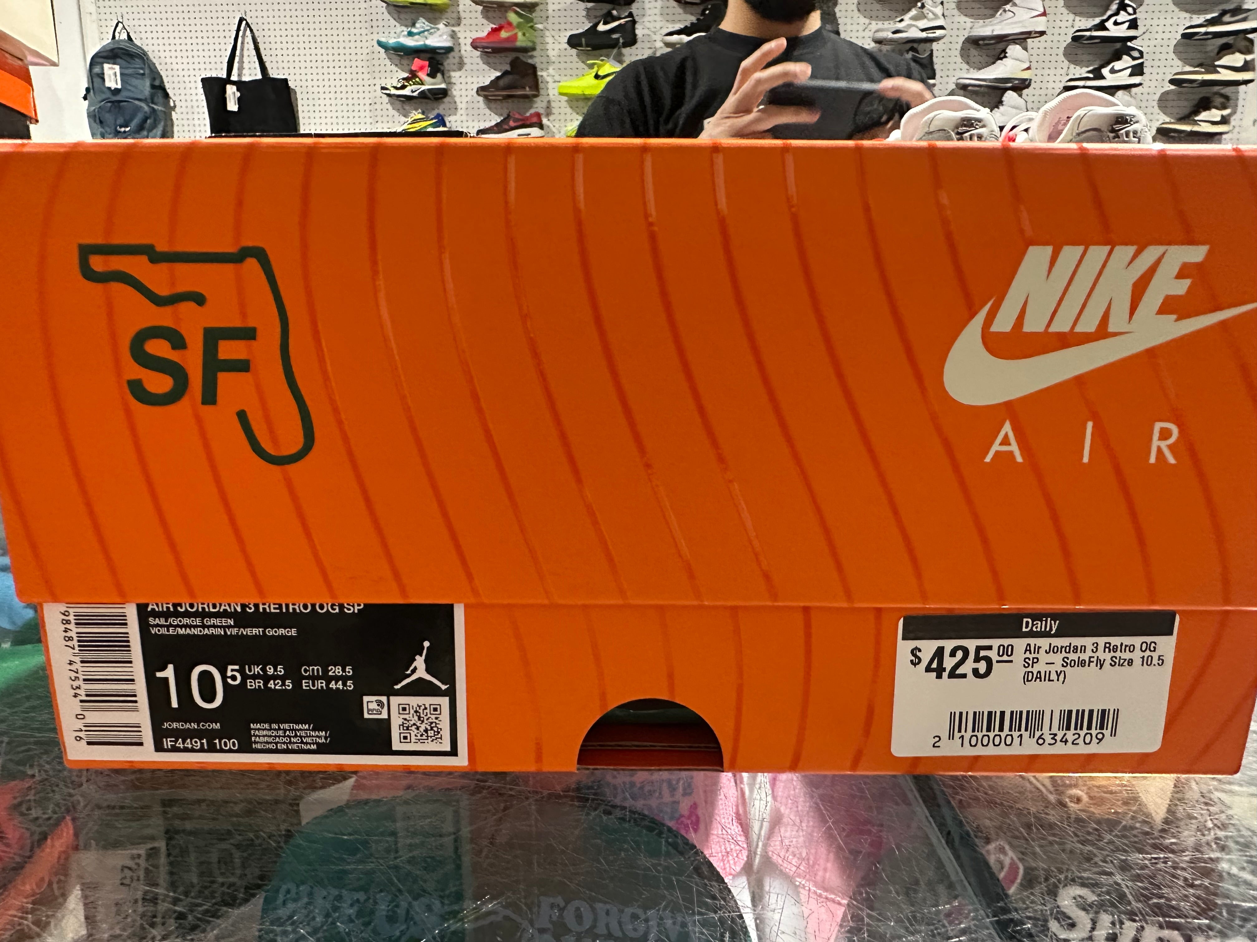 Air Jordan 3 Retro OG SP - SoleFly Size 10.5