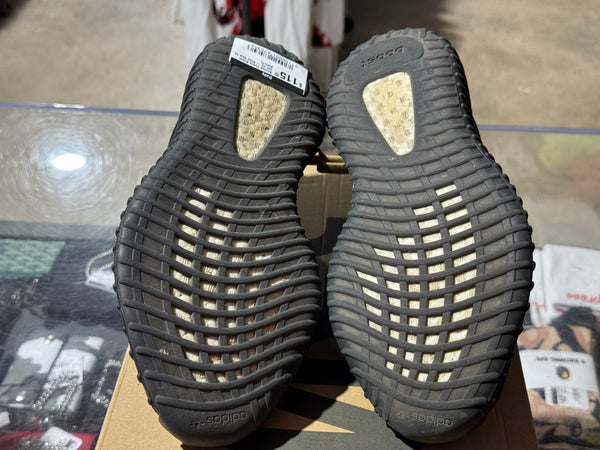 Adidas Yeezy Boost 350 V2 - Bred Size 10