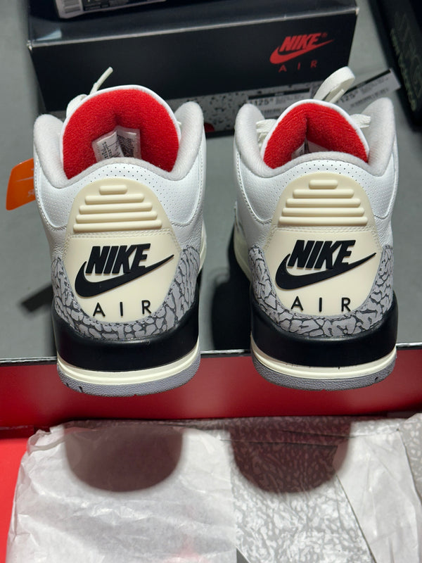 Air Jordan 4 Retro -  White Cement Size 9.5