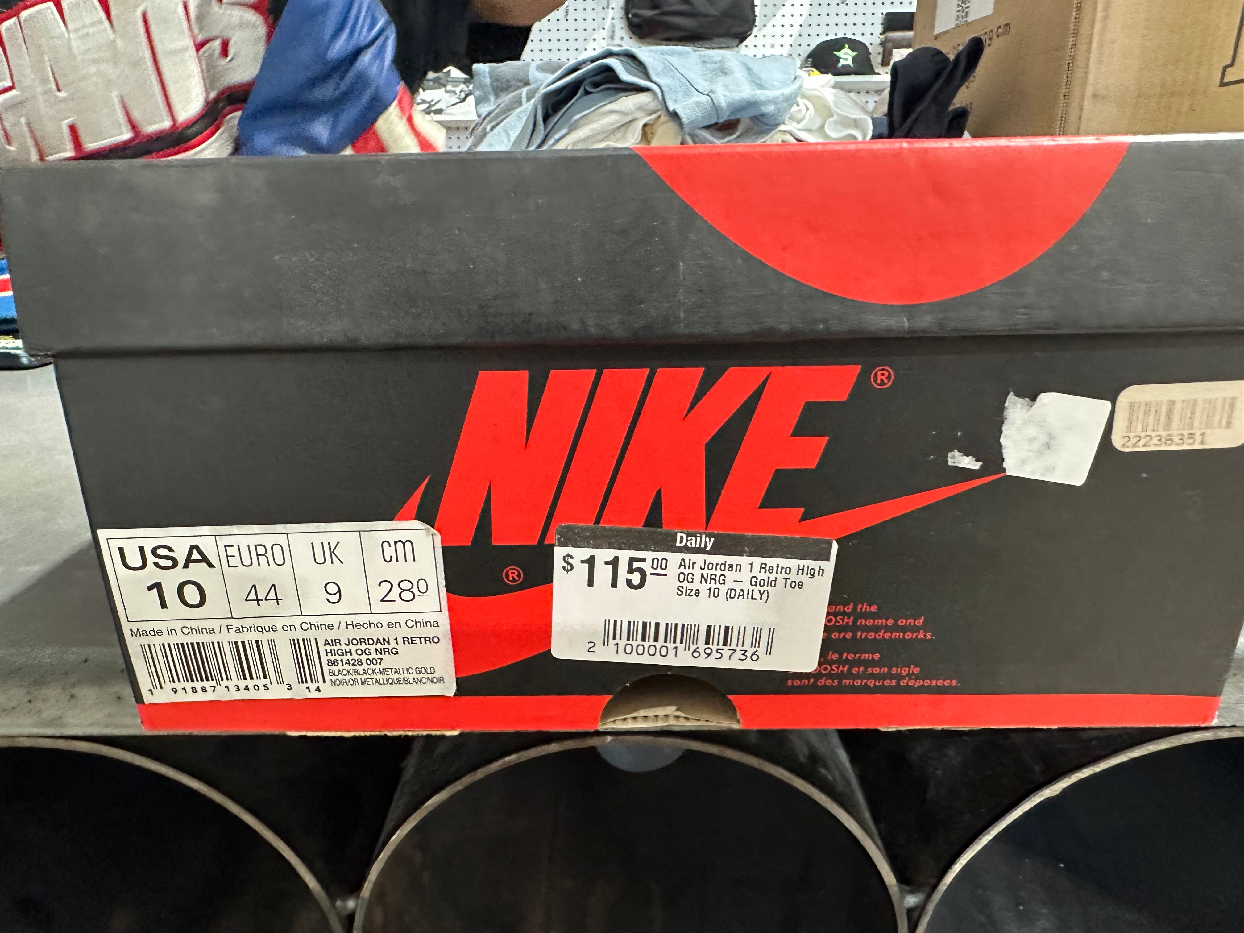 Air Jordan 1 Retro High OG NRG - Gold Toe Size 10