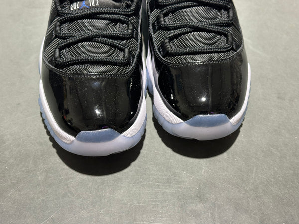 Air Jordan 11 Retro Low - Space Jam Size 8.5