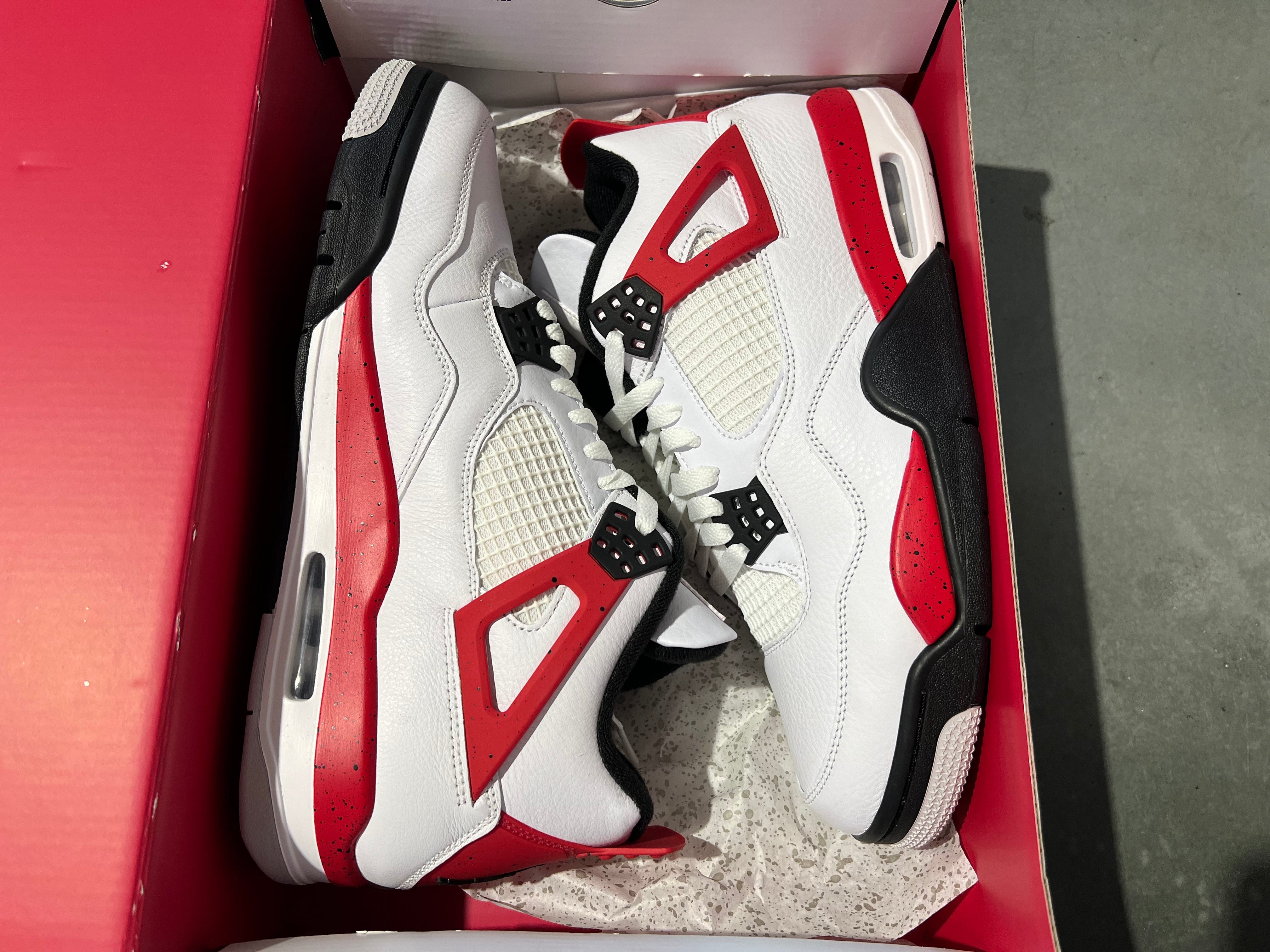 Air Jordan 4 Retro (GS) - Red Cement Size 6Y