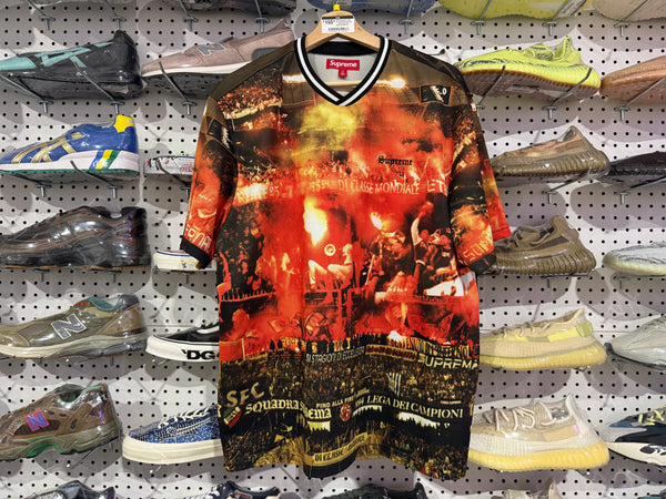 NEW Supreme Vinci Per Noi Soccer Jersey - Multicolor Size Medium