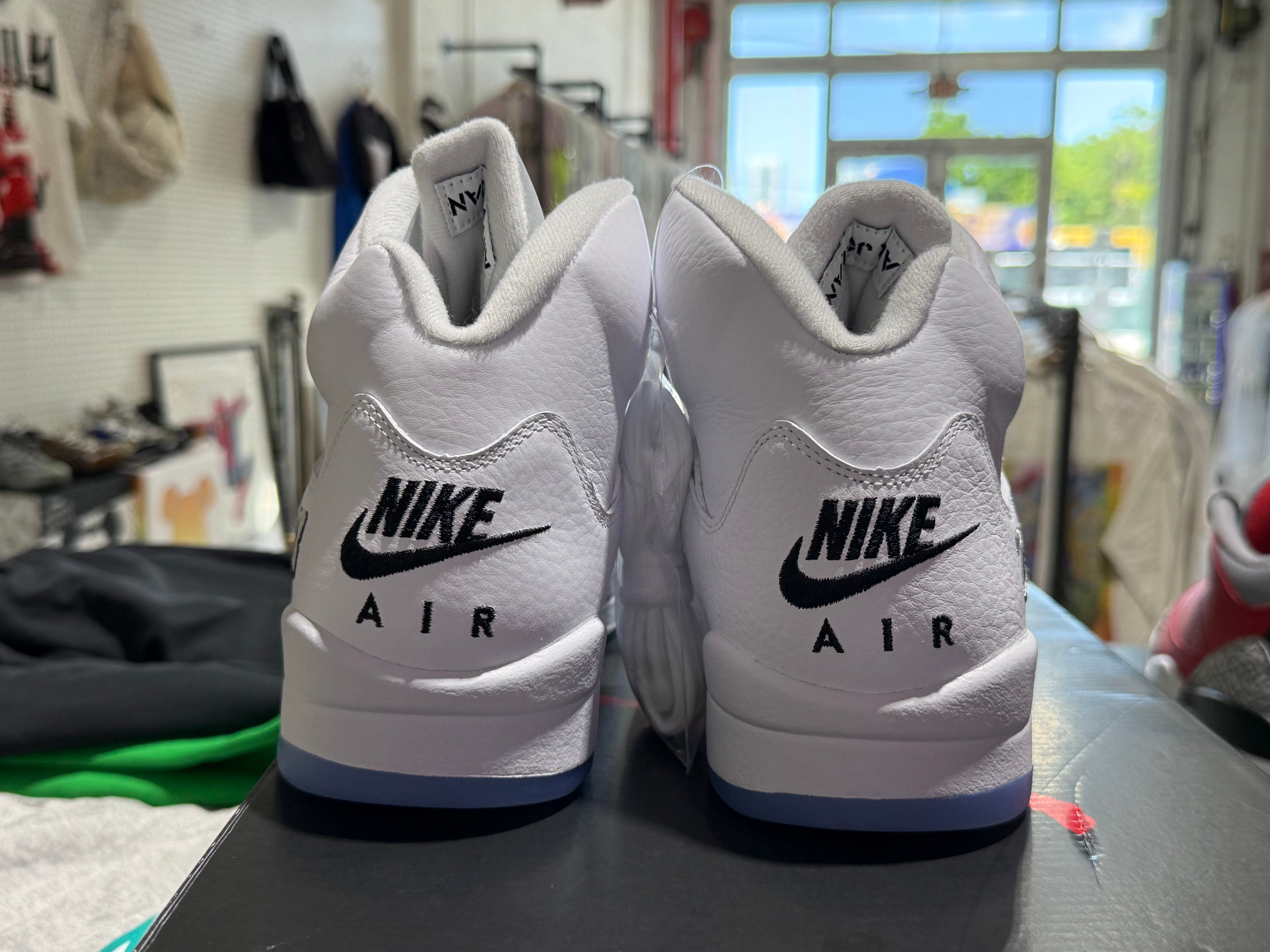 Air Jordan 5 Retro OG - White Metallic Size 10.5