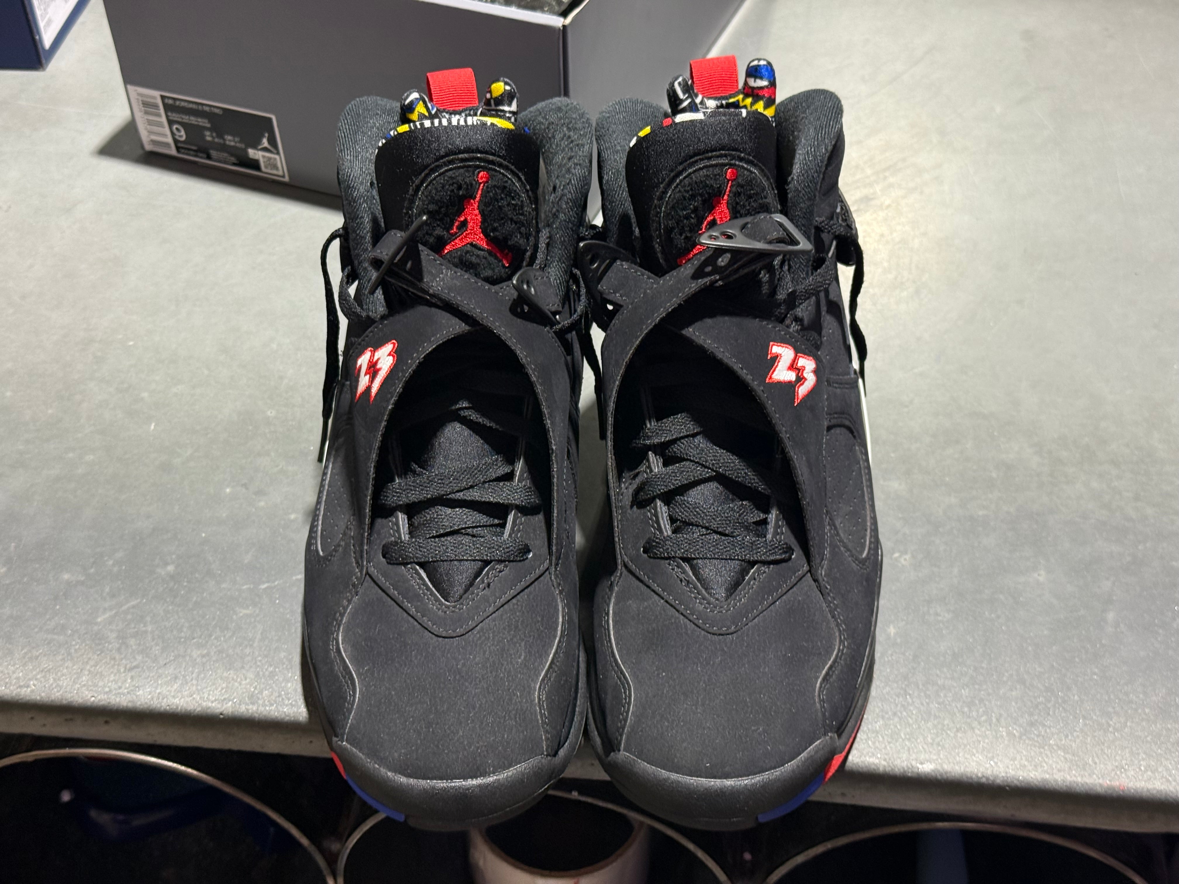 Air Jordan 8 Retro - Playoffs Size 9