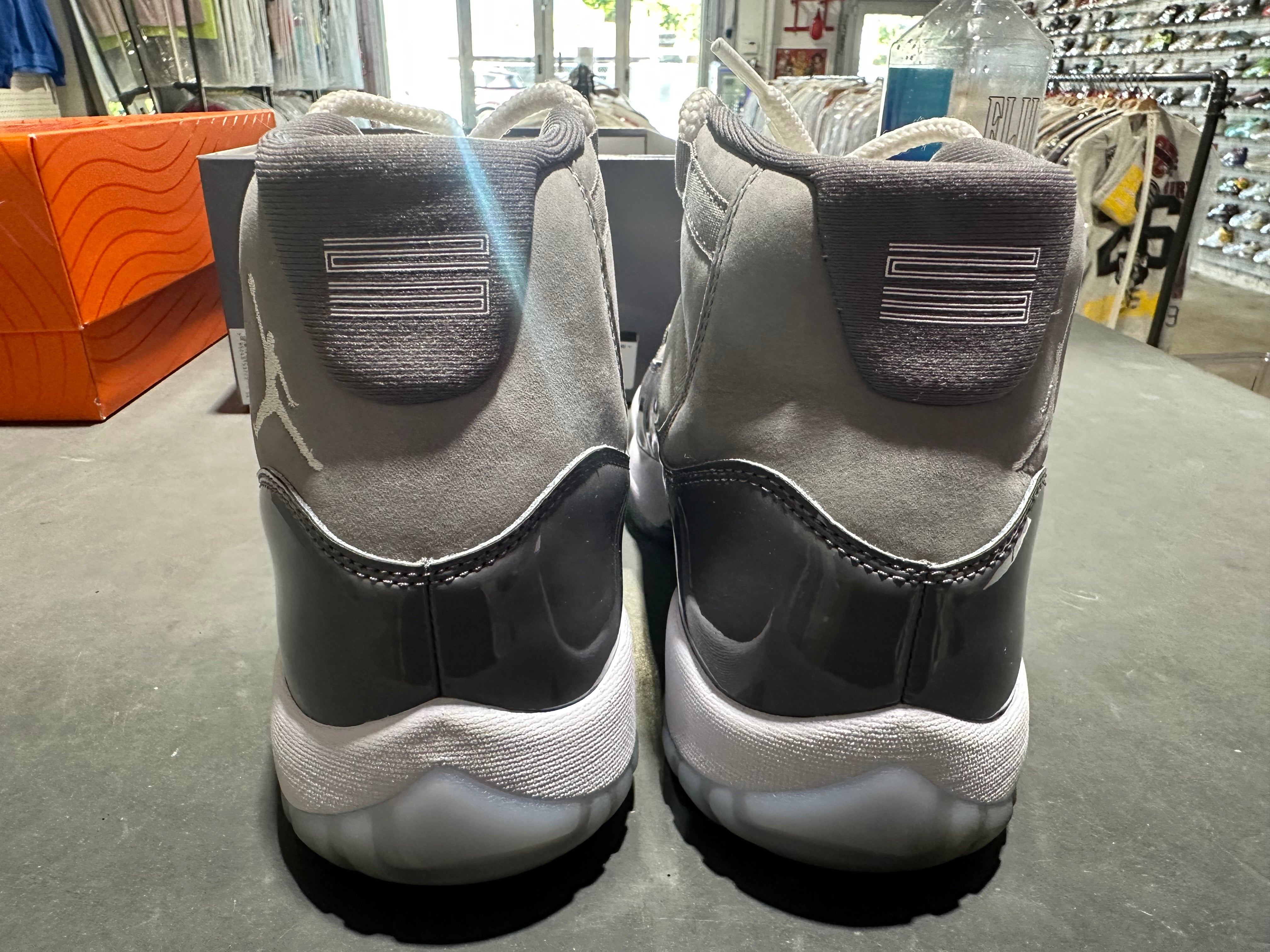 Air Jordan 11 Retro - Cool Grey Size 10