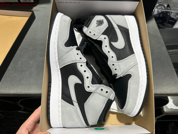 Air Jordan 1 Retro High (GS) - Shadow 2.0 Size 6Y