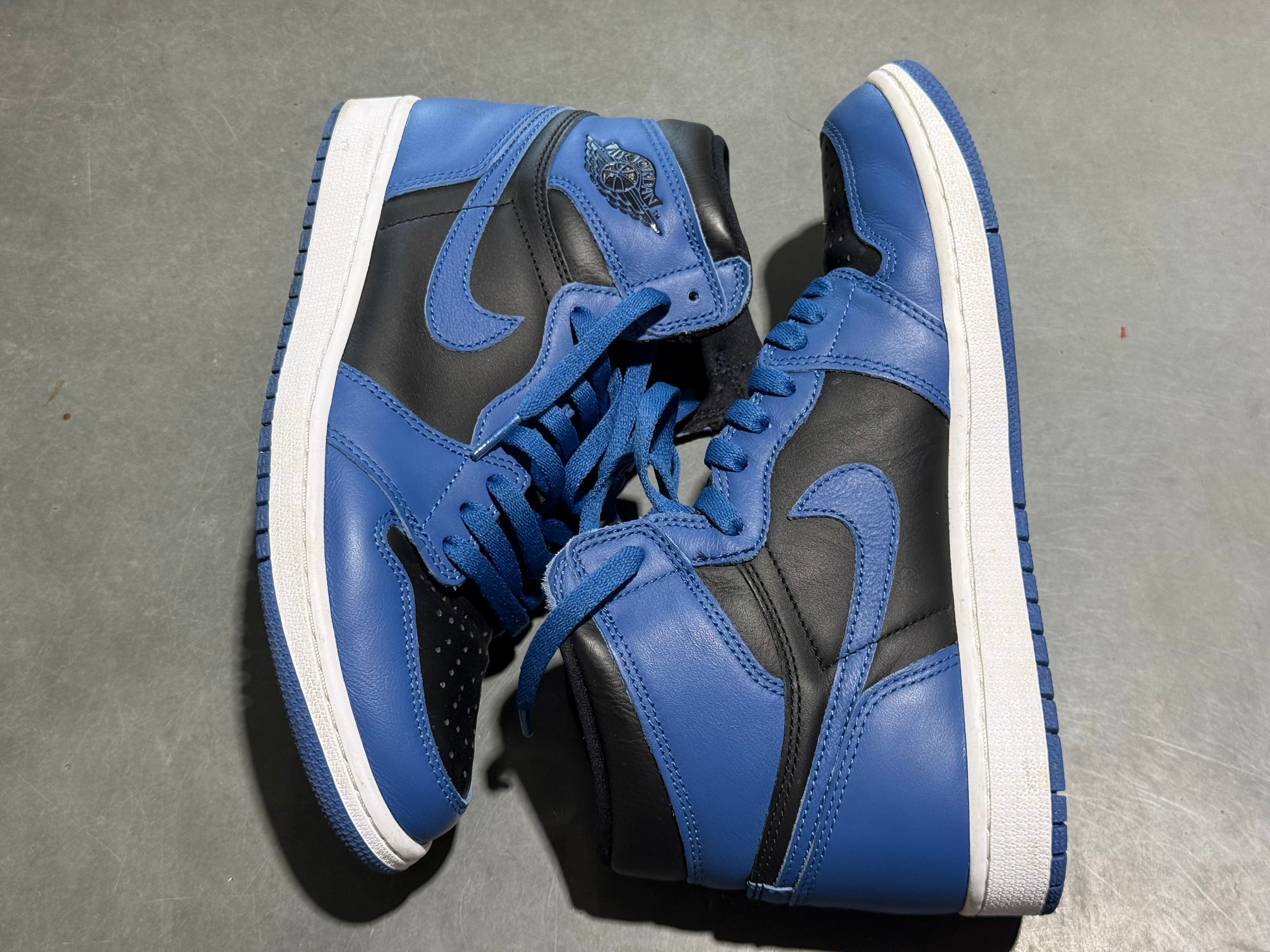 Air Jordan 1 Retro High OG - Marina Blue Size 9.5