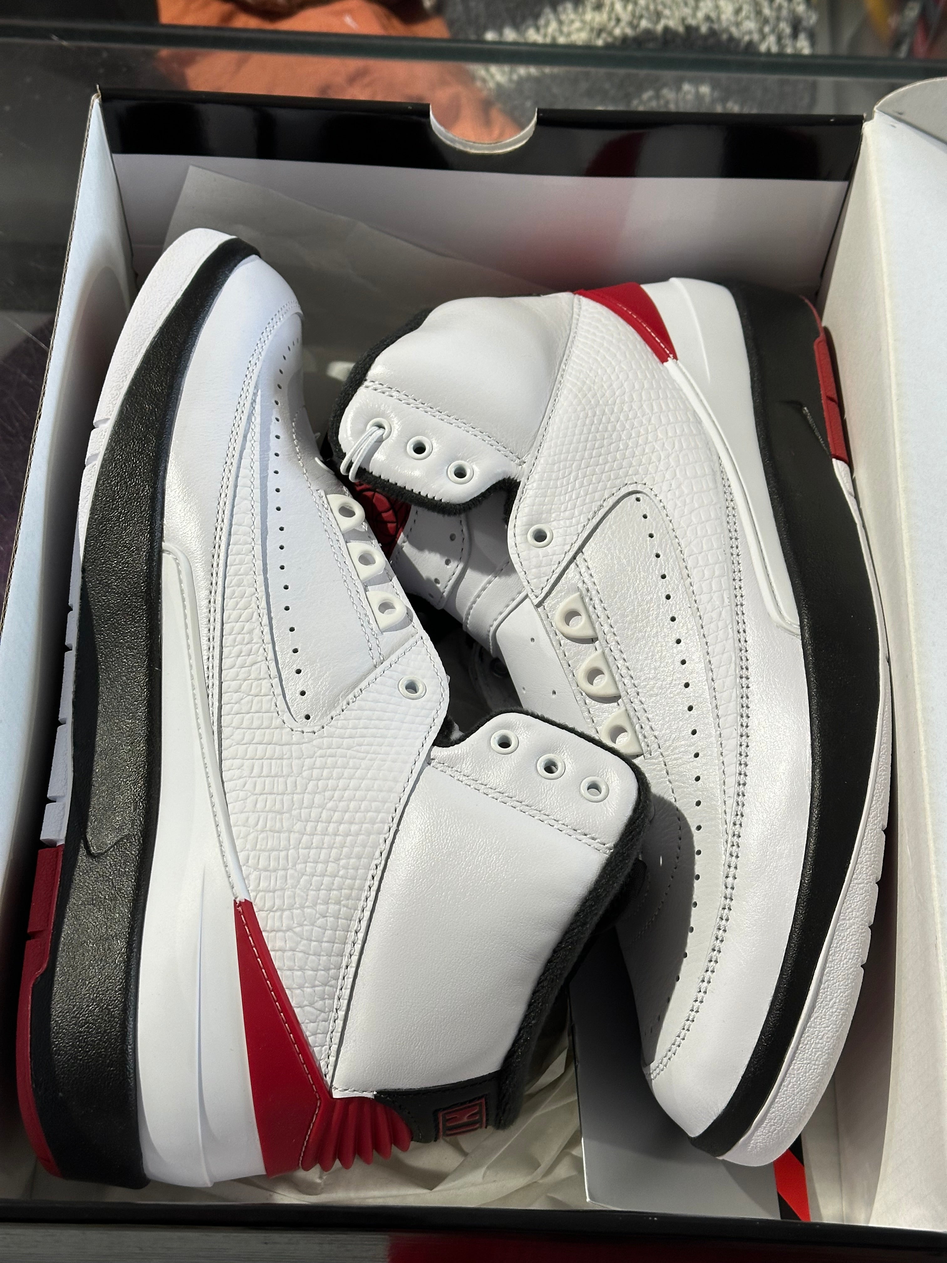 Air Jordan 2 Retro - 2022 Chicago