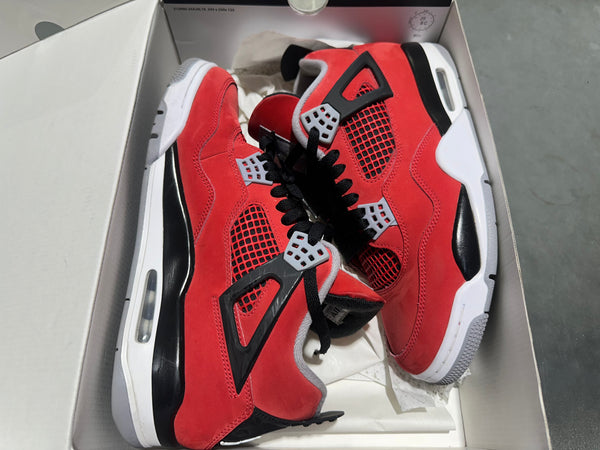 Air Jordan 4 Retro - Toro Size 10.5