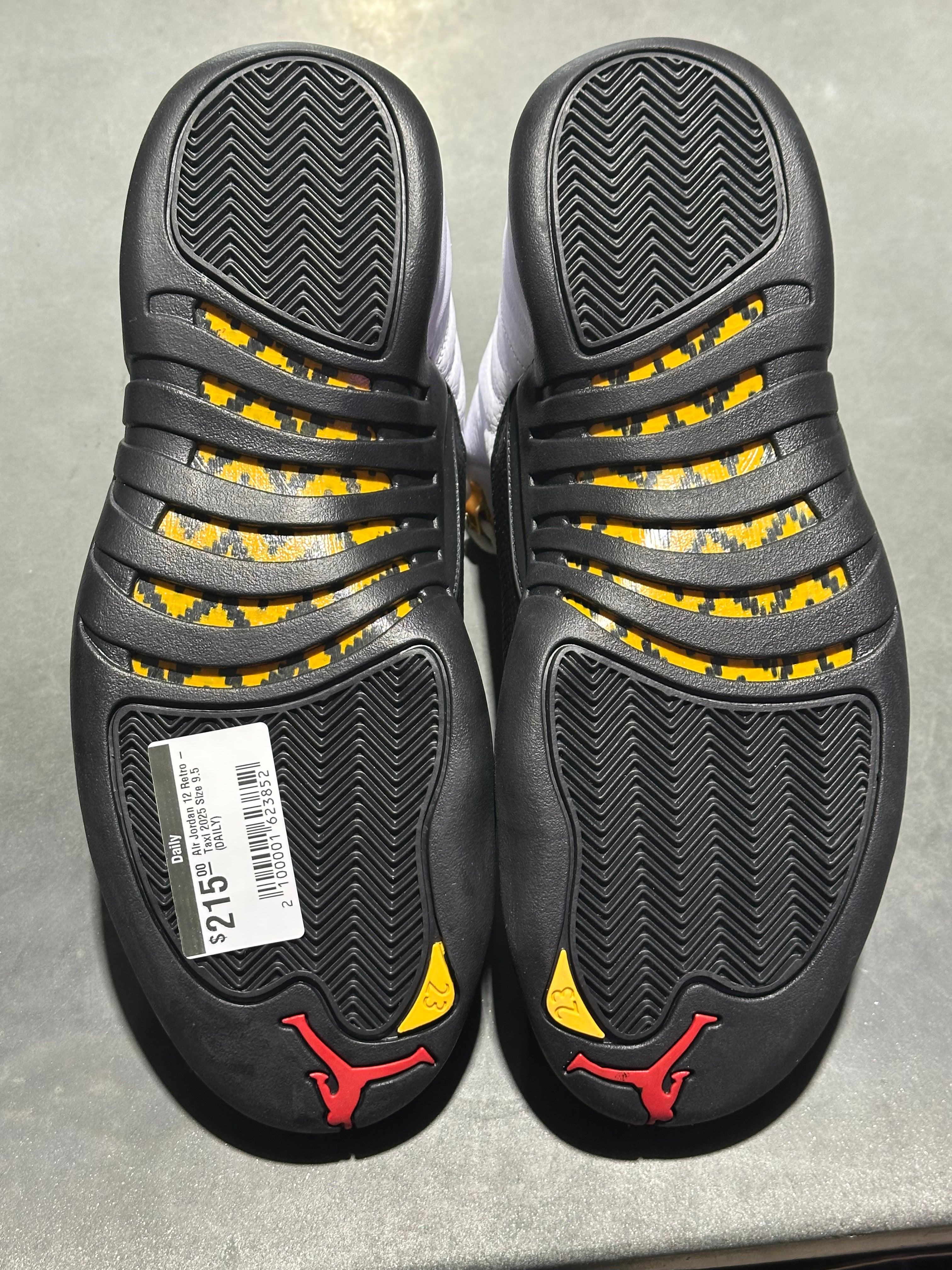 Air Jordan 12 Retro - Taxi 2025 Size 9.5