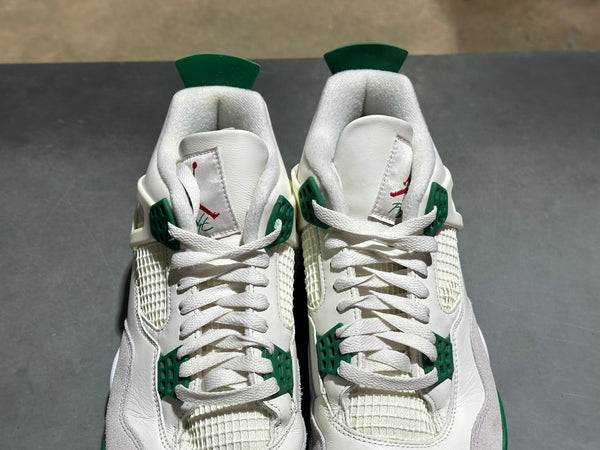 Air Jordan 4 Retro x Nike SB - Pine Green Size 11