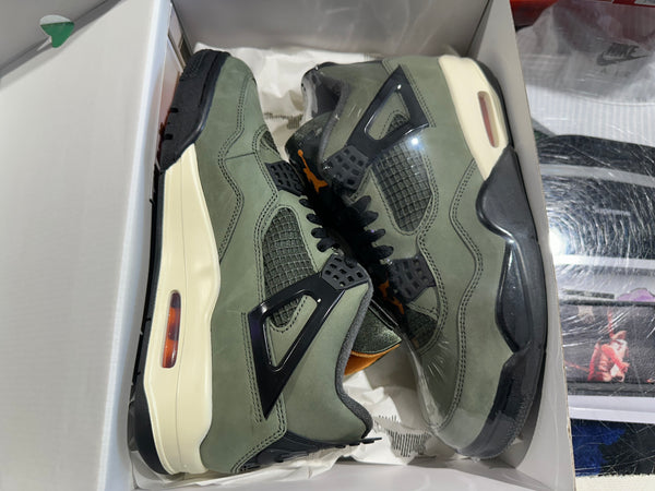 Air Jordan 4 Retro OG SP - Undefeated Size 8.5