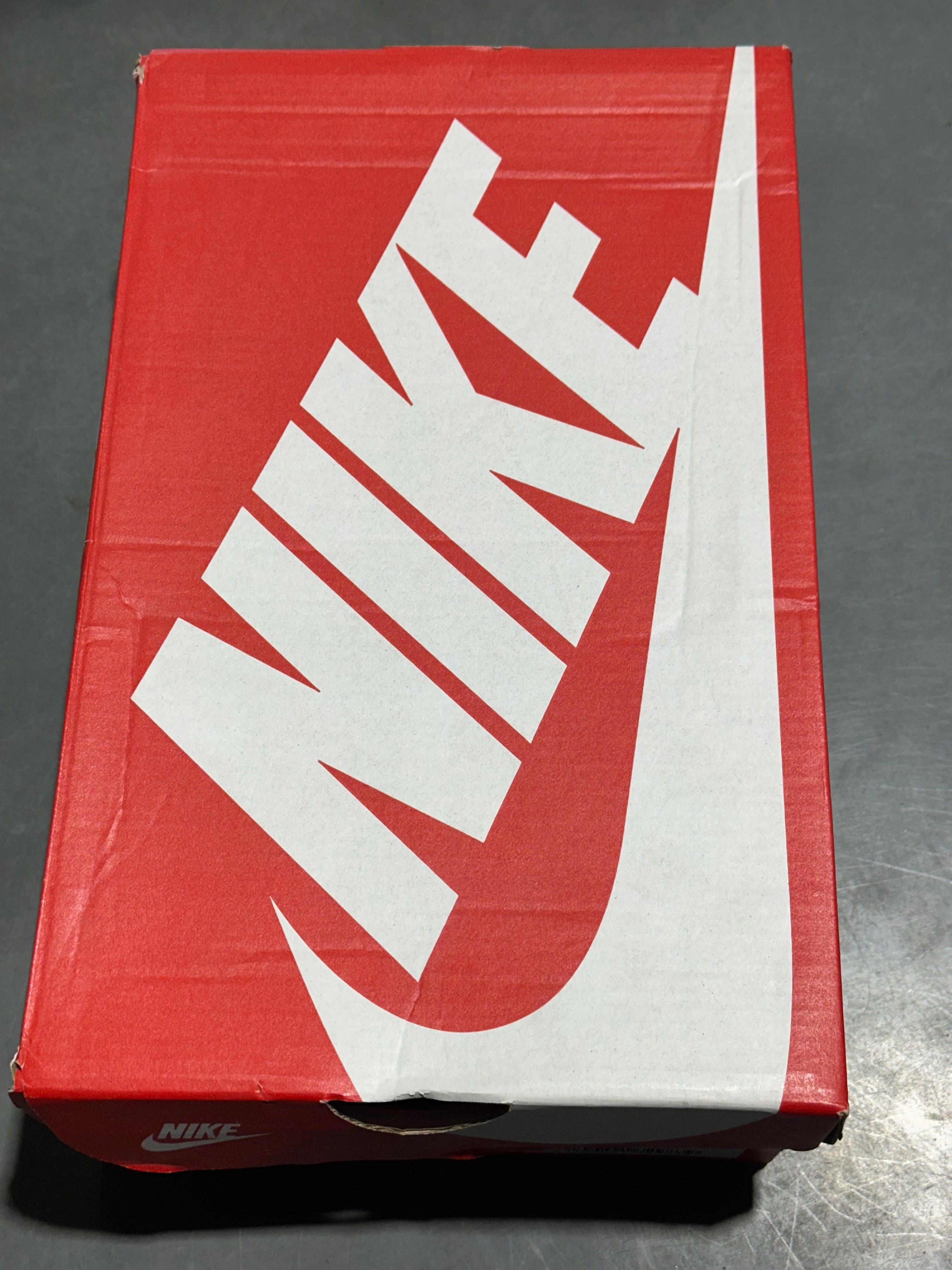 Nike Dunk Low Light Silver Corduroy Size 5.5W/4Y