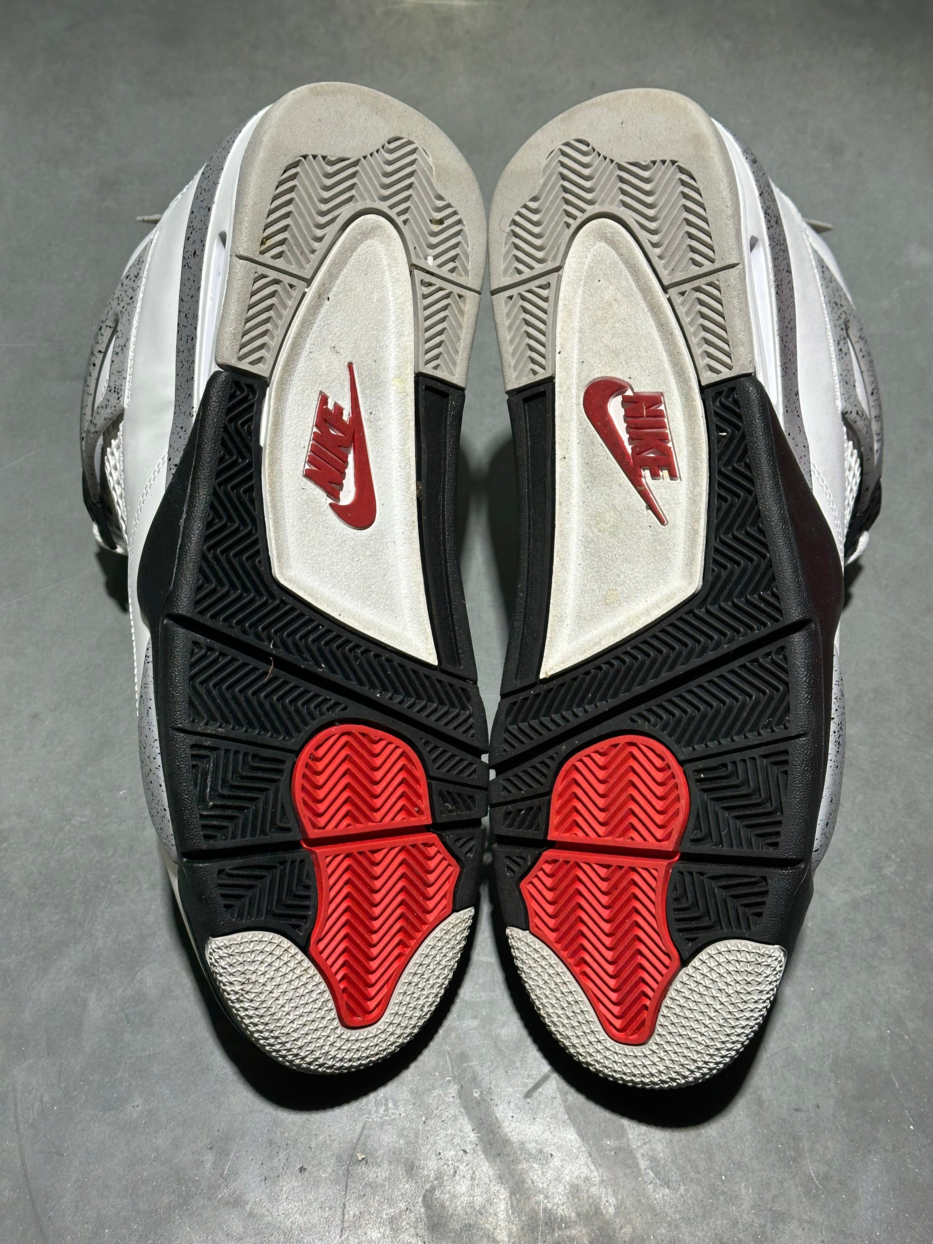 Air Jordan 4 Retro - White Cement Size 12