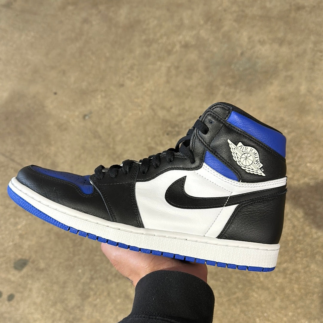 Air Jordan 1 Retro High OG - Royal Toe Size 11.5