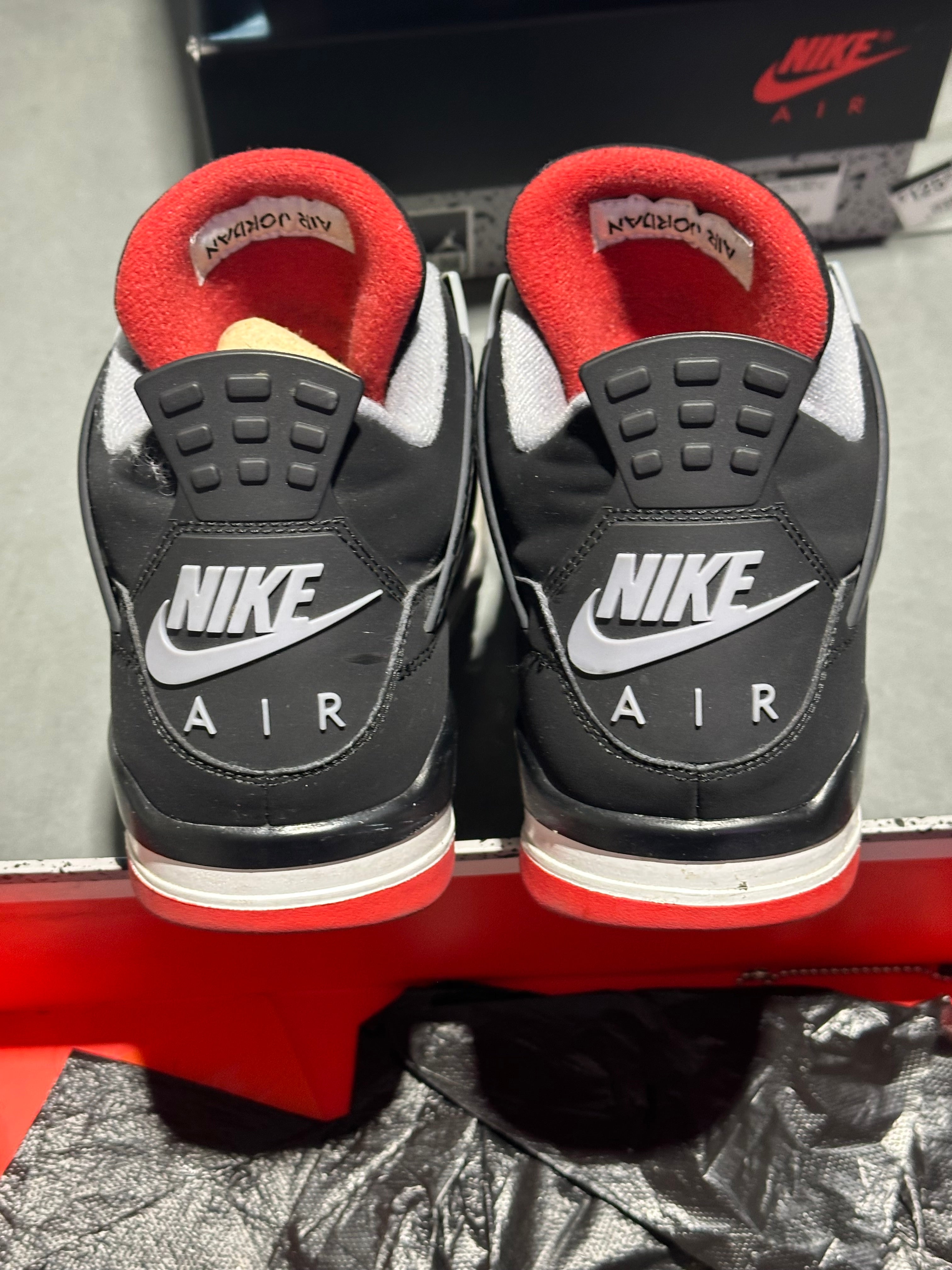Air Jordan 4 Retro - Bred 2019 Size 10