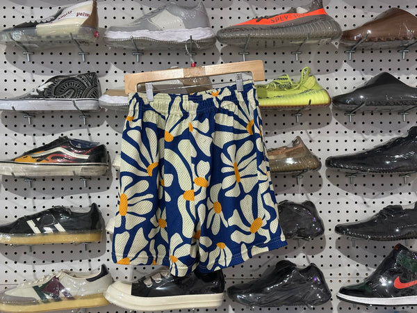 USED Eric Emanuel Floral Basic Shorts - Blue/Sail Size Large (WASHING)