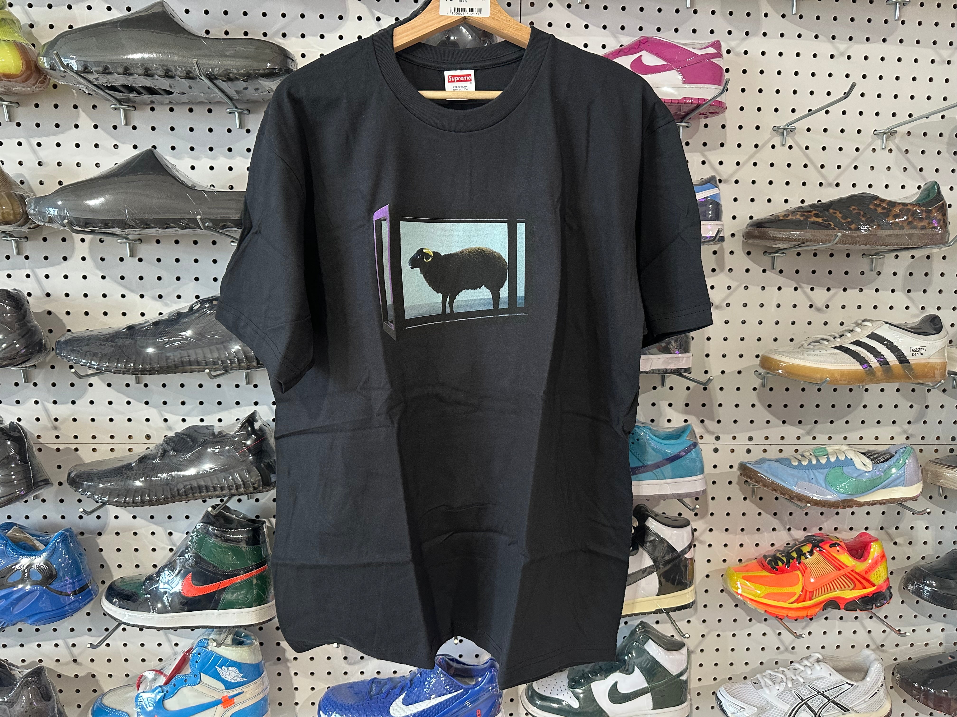 NEW Supreme Black Sheep Tee - Black Size Large