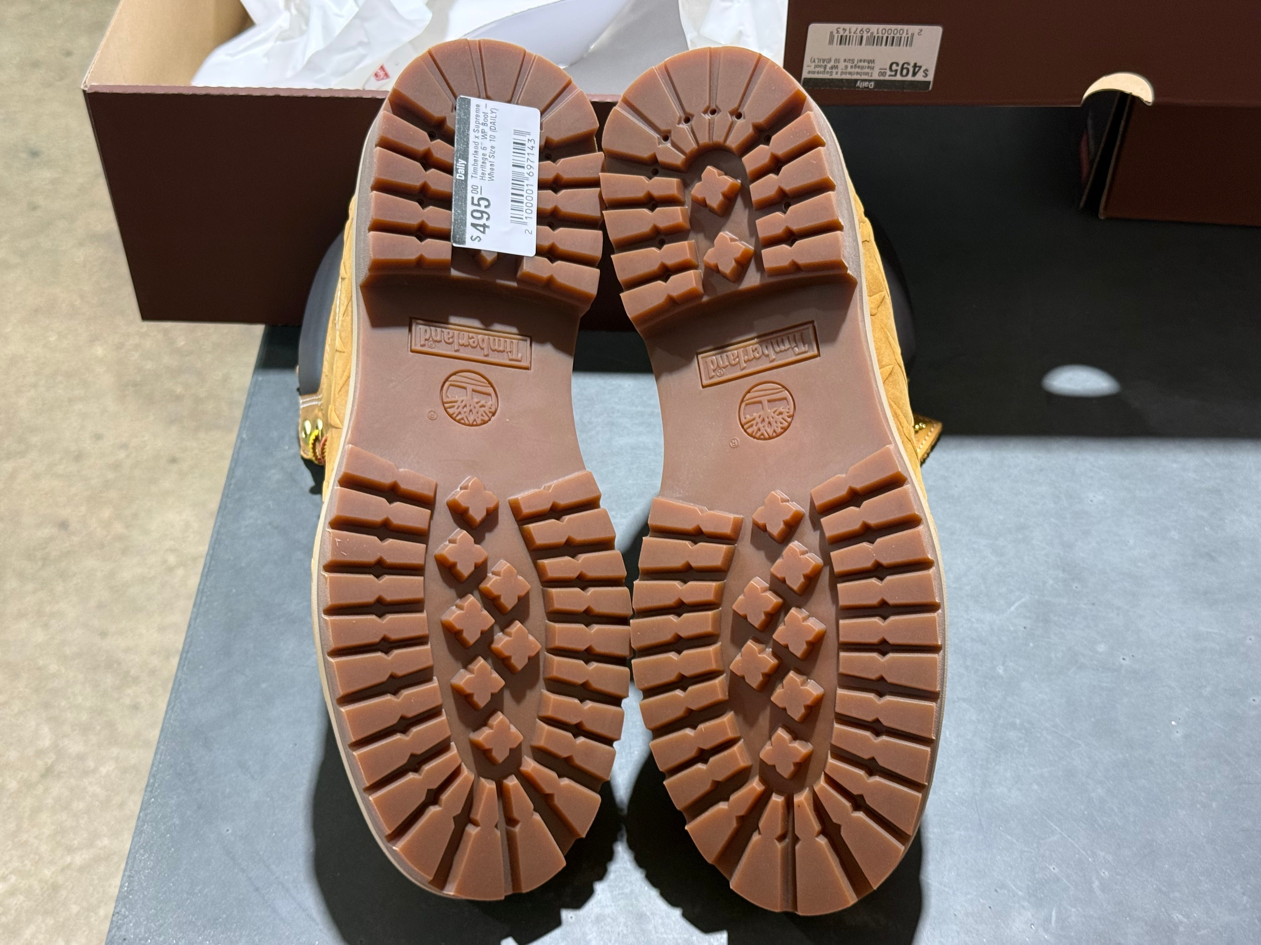 Timberland x Supreme Heritage 6