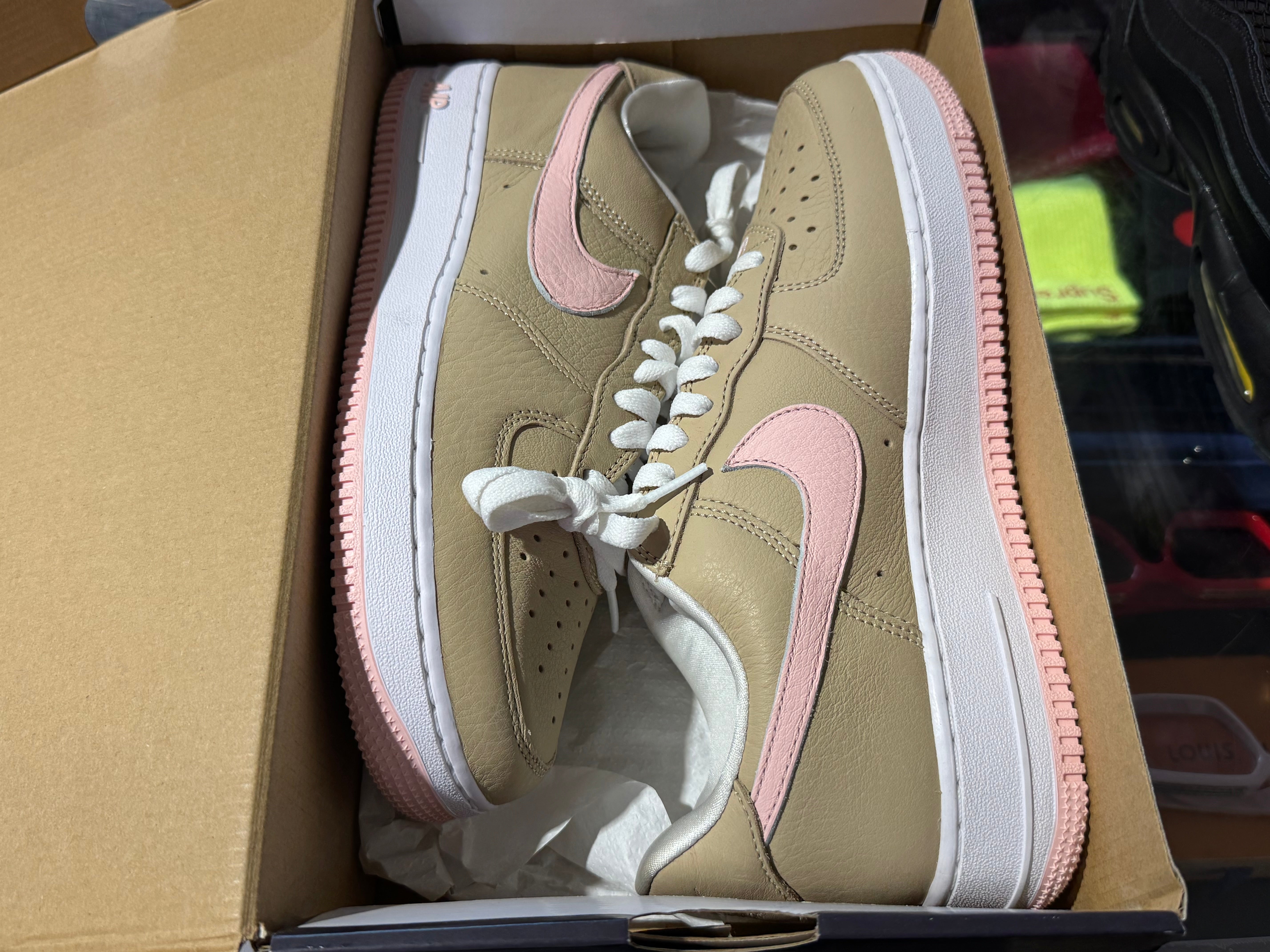 Nike Air Force 1 Low Retro - Linen Size 8