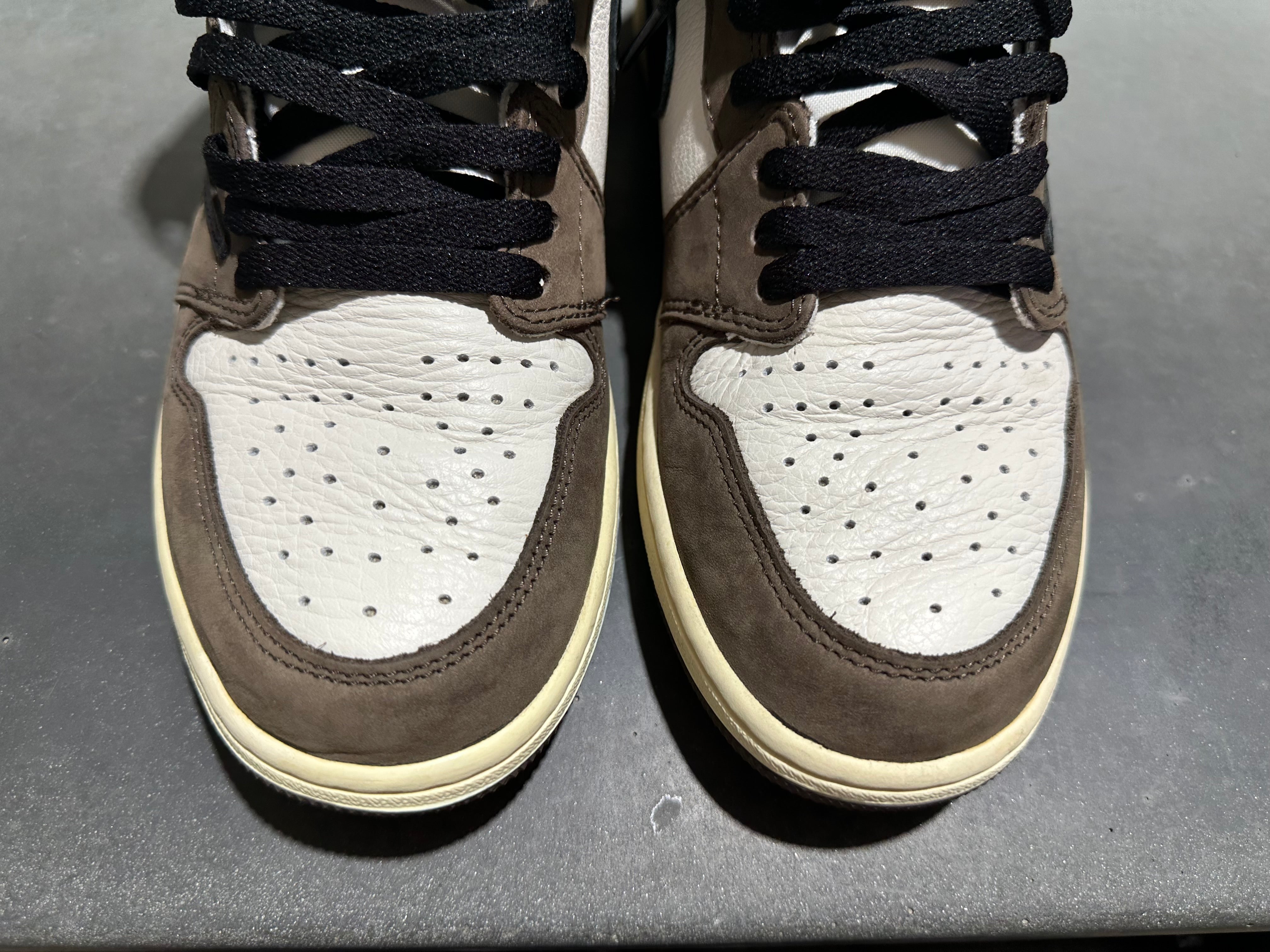 Air Jordan 1 High OG TS SP - Travis Scott/Mocha Size 10
