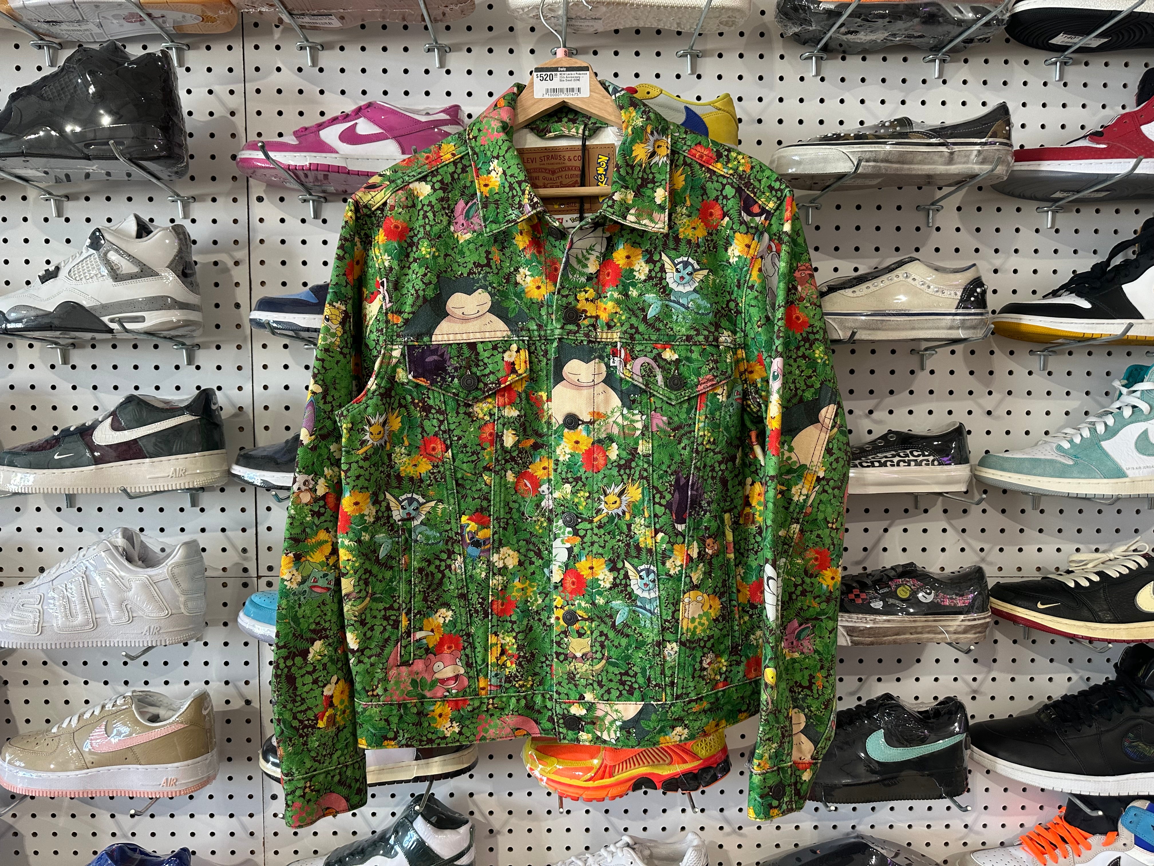 NEW Levis x Pokemon 25th Anniversary - Size Small