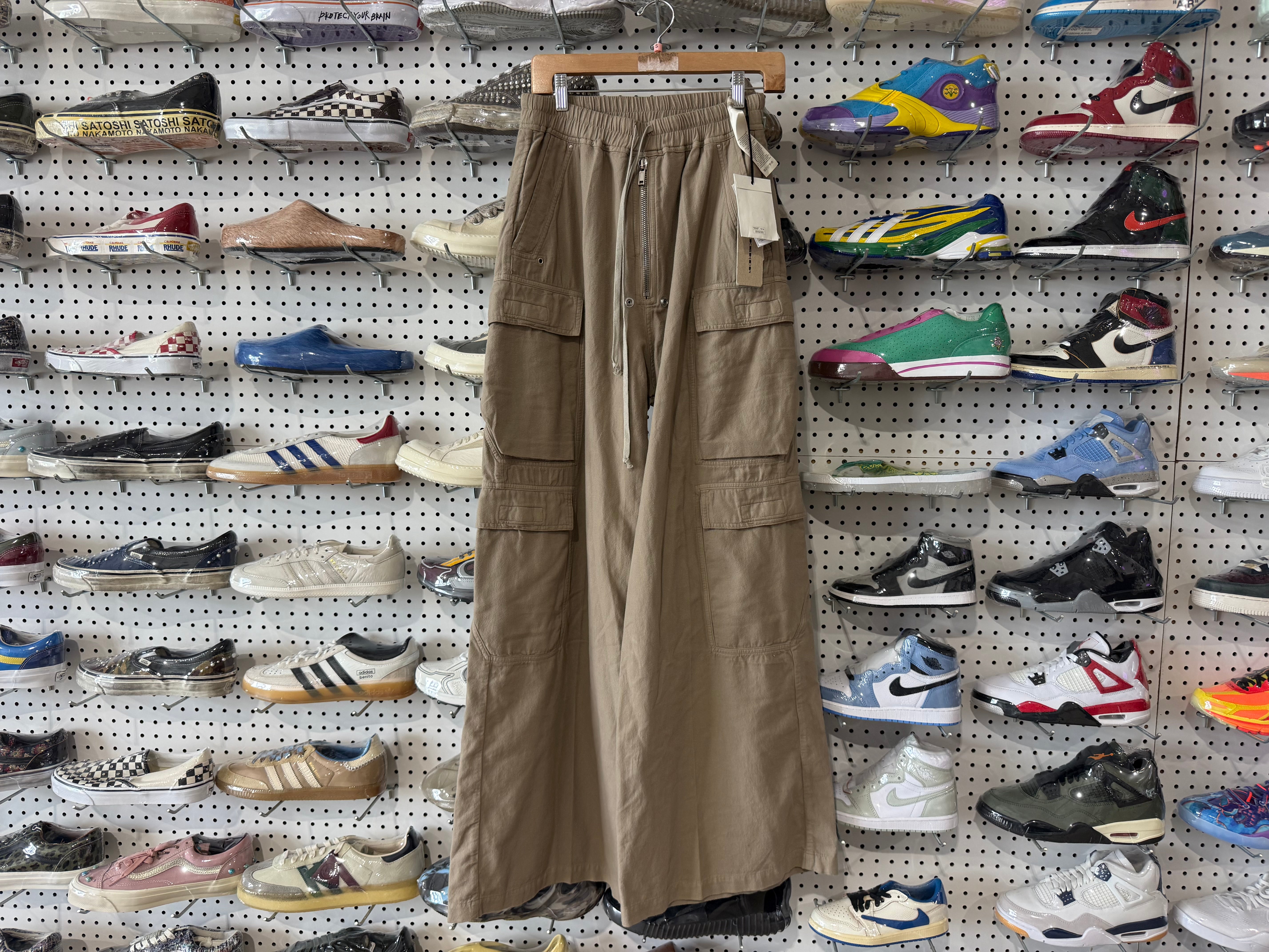 NEW Rick Owens DRKSHDW Double Cargo Jumbo Belas Sweatpants - Dirty Pearl Size Small