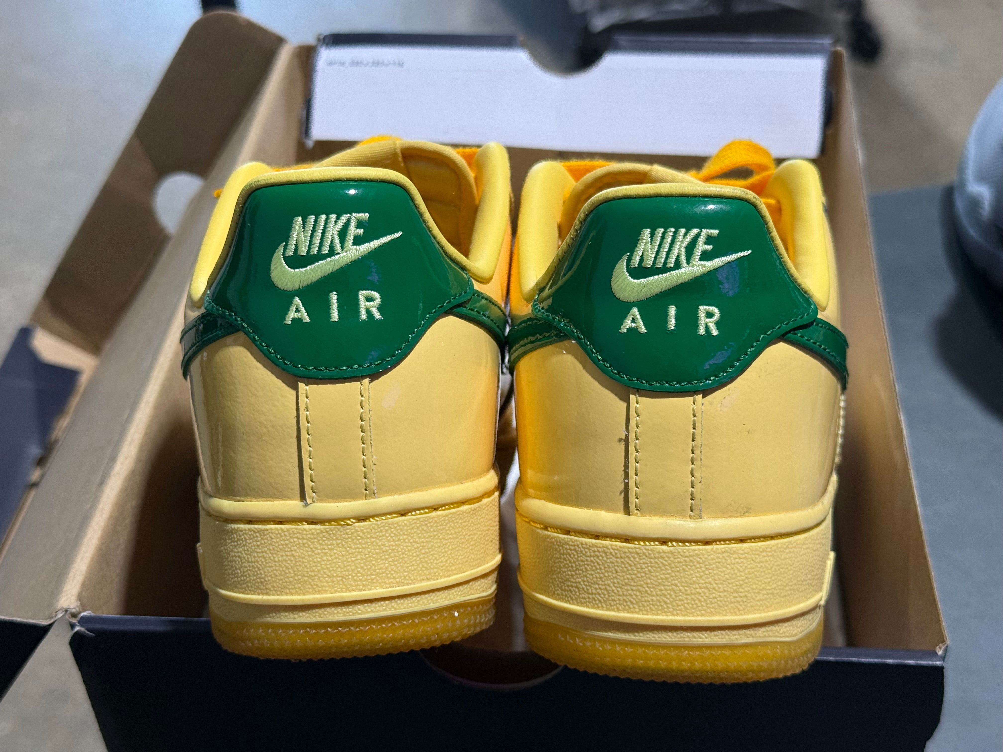 Nike Air Force 1 Low QS - Patent Leather/Topaz Gold Size 9
