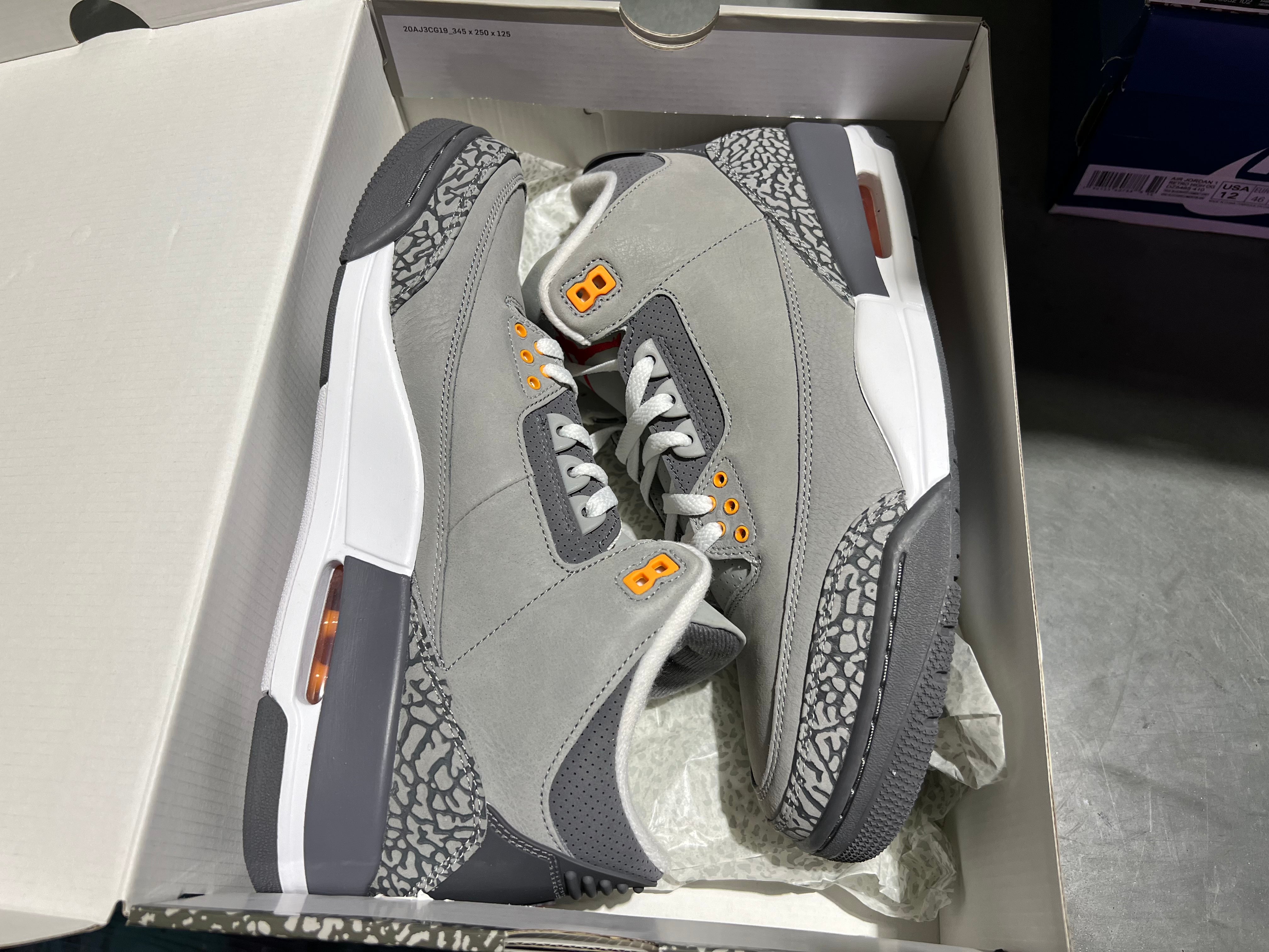 Air Jordan 3 Retro - Cool Grey Size 12