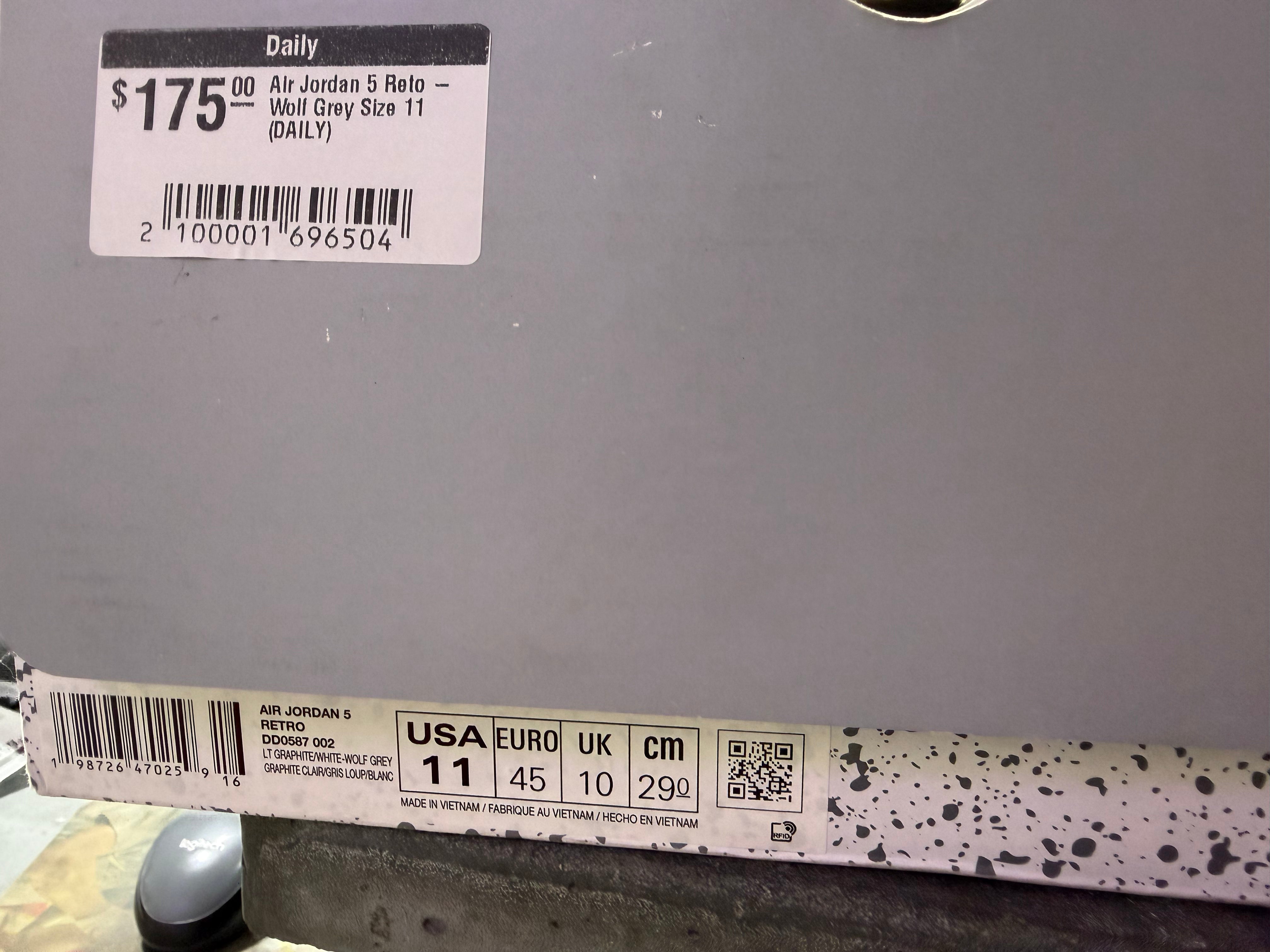 Air Jordan 5 Reto - Wolf Grey Size 11