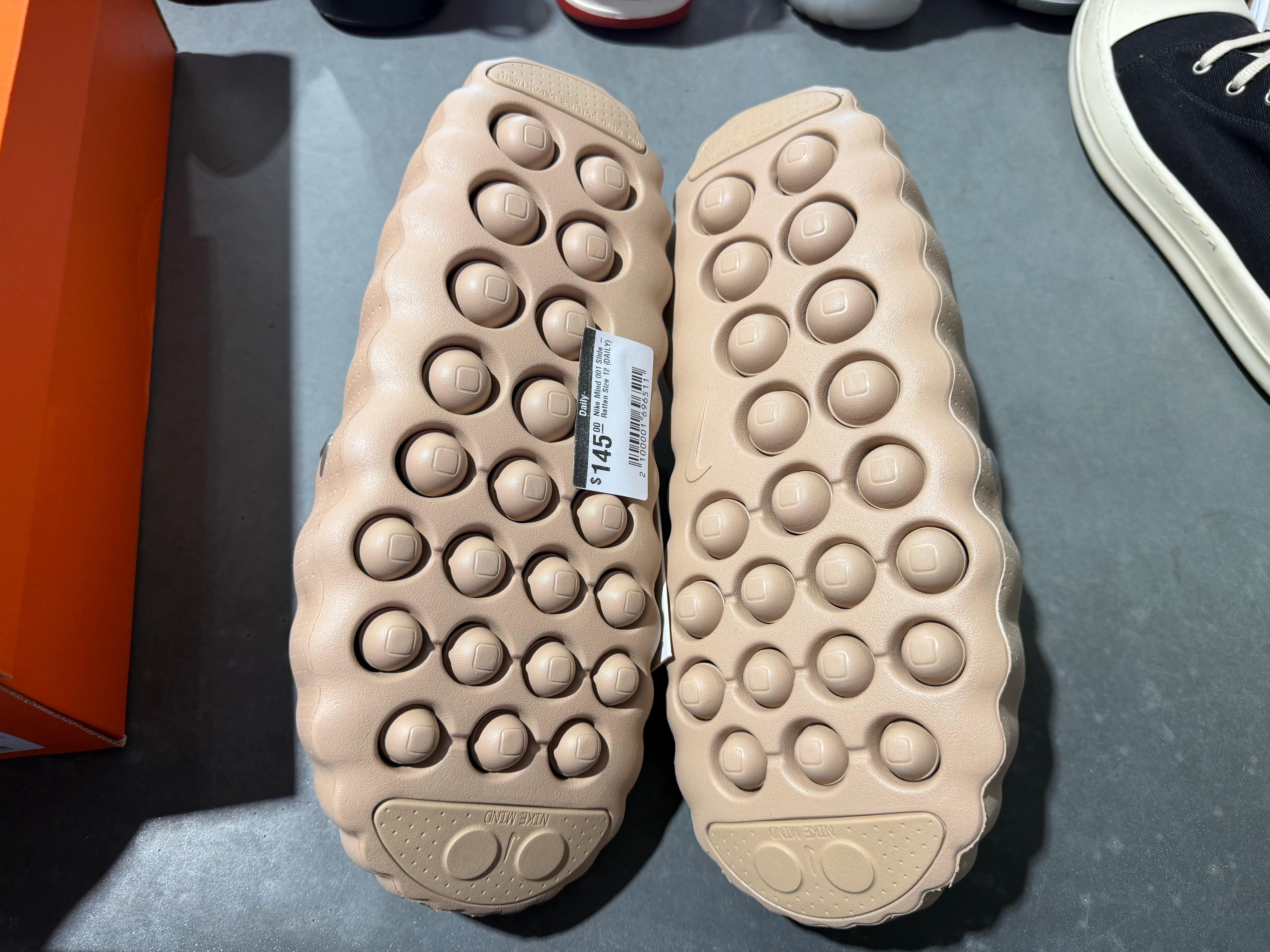 Nike Mind 001 Slide - Rattan Size 12