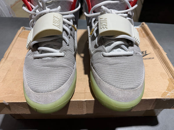 Nike Air Yeezy 2 NRG - Pure Platinum Size 10.5