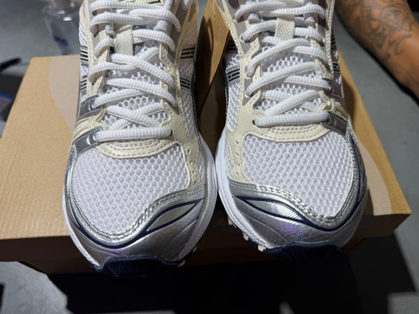 Asics Gel Kayano 14 - White/Midnight Size 7.5