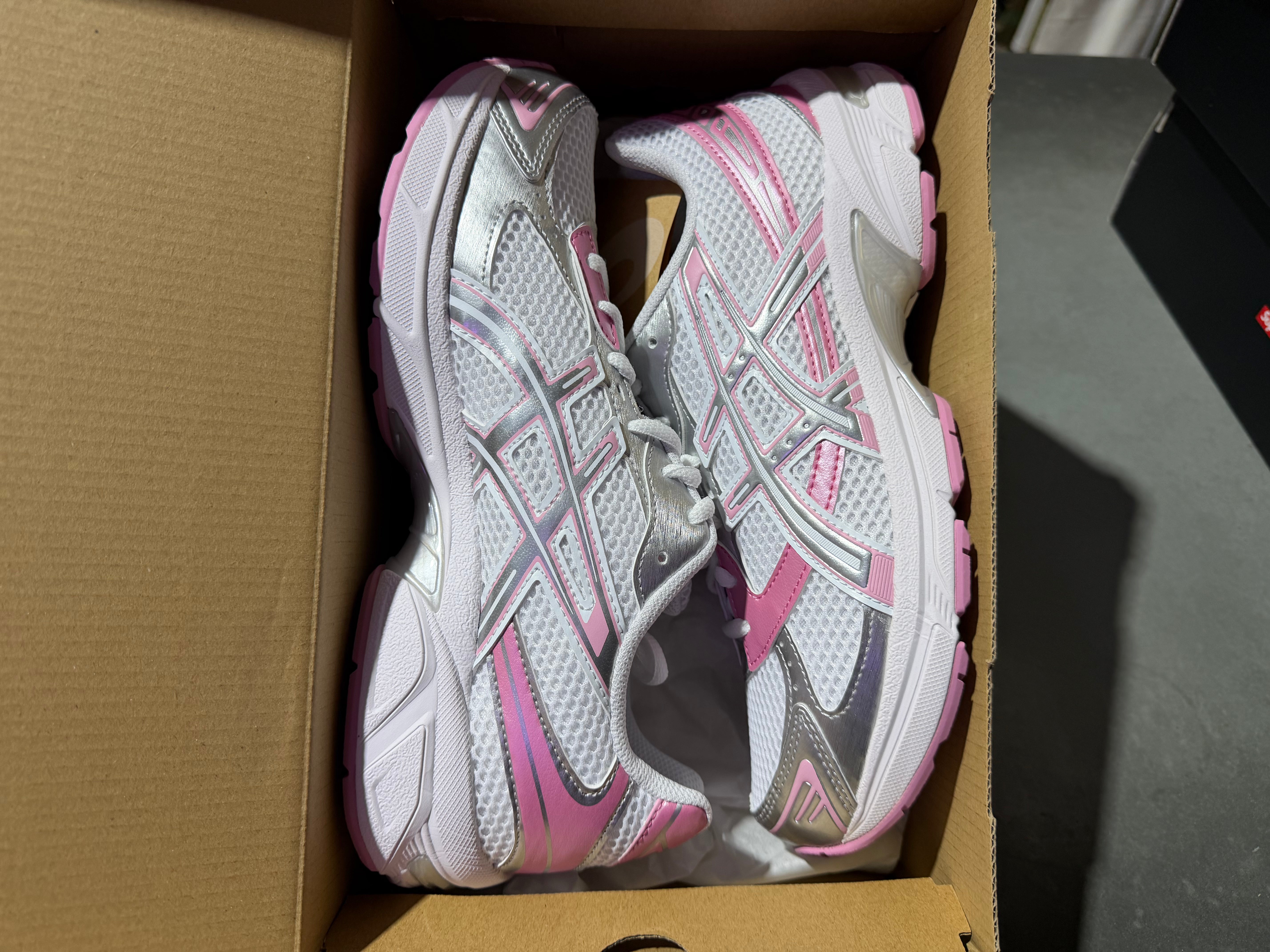 Asics Gel 1130 - White/Pure Silver/Pink Size 7.5