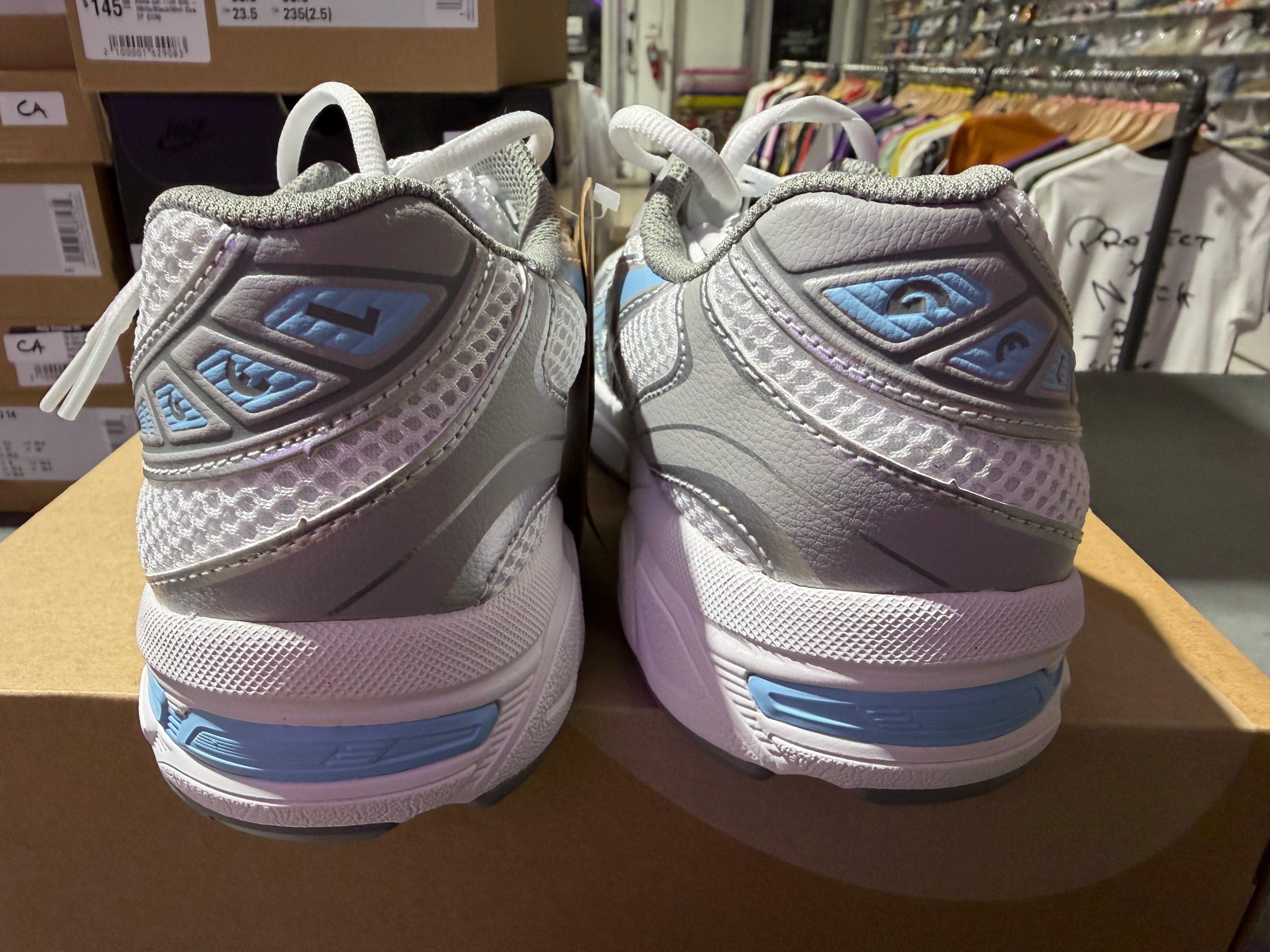Asics Gel 1130 (GS) - White/Arctic Sky Size 7Y