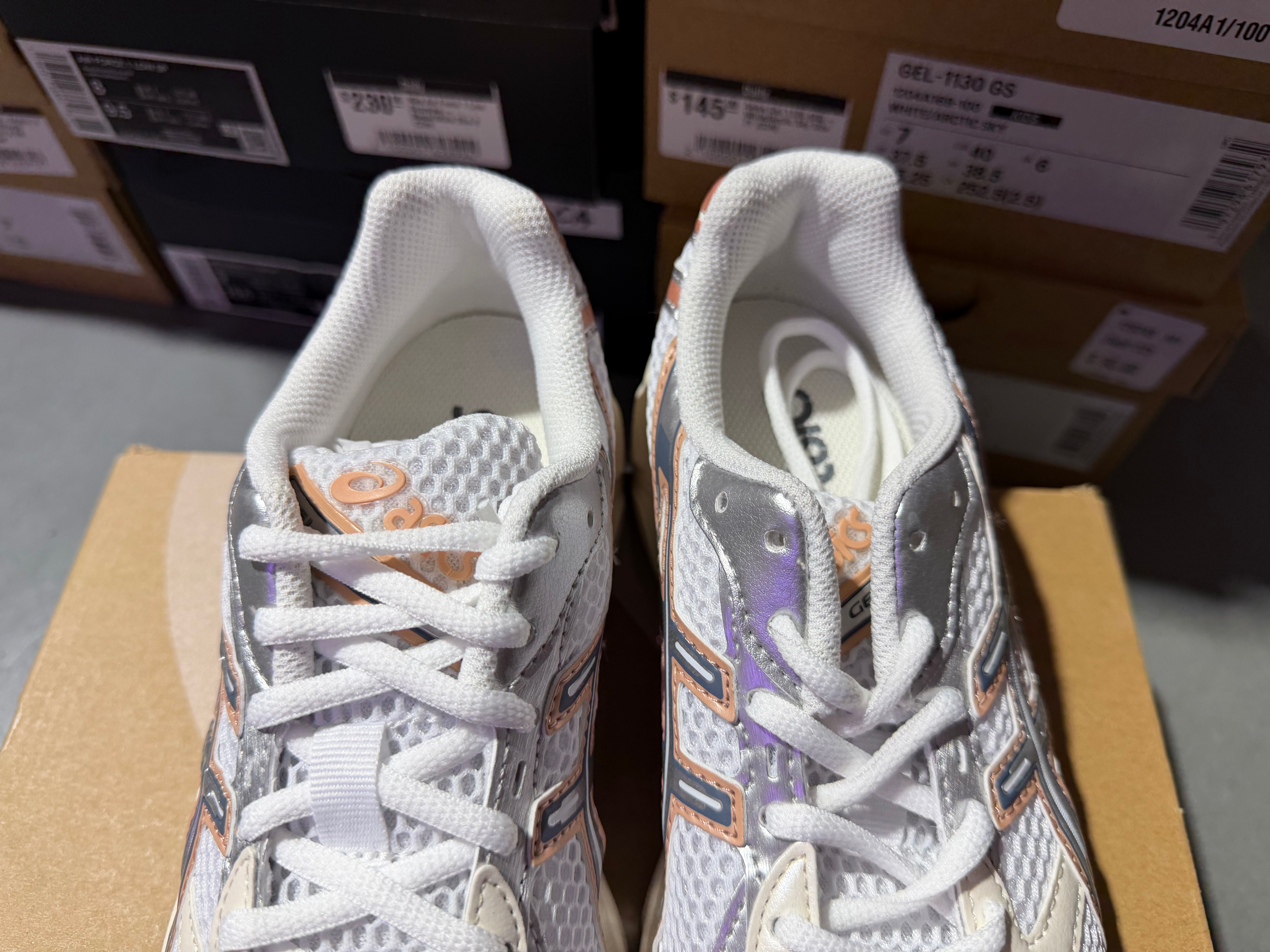 Asics Gel 1130 W - White/Pure Silver/Bronze Size 6W/4.5Y