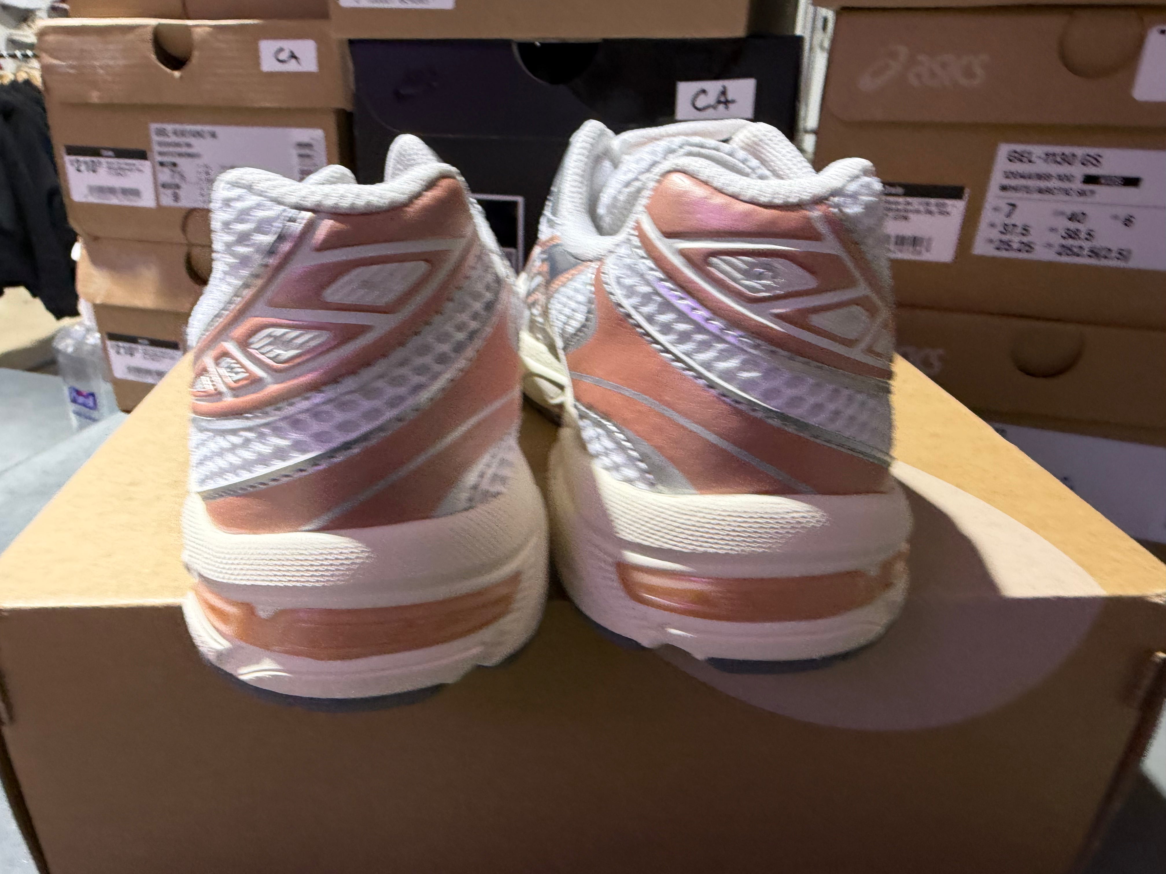 Asics Gel 1130 W - White/Pure Silver/Bronze Size 6W/4.5Y