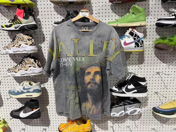 NEW Vale Dear Heaven Tee - Grey Size Large