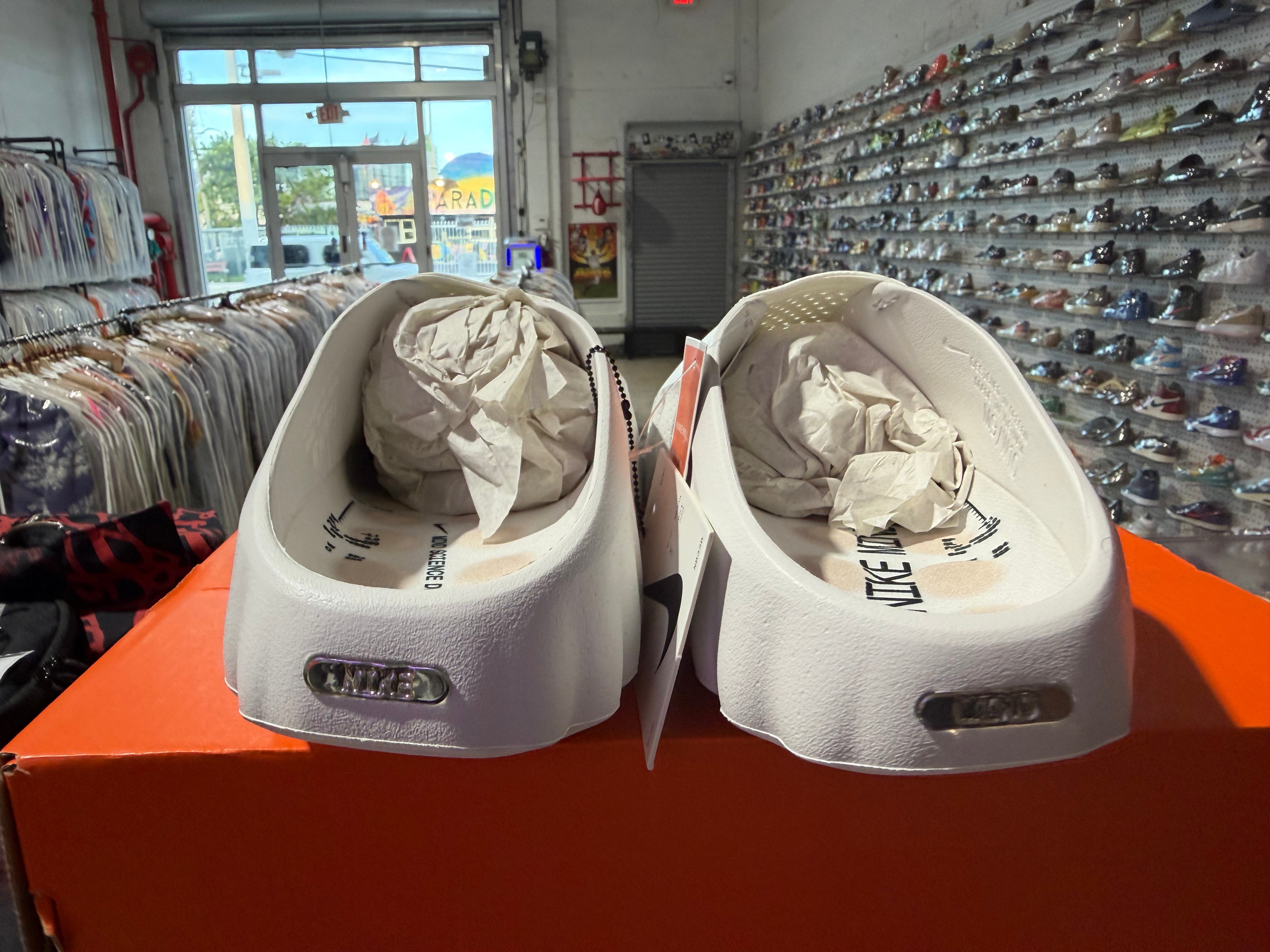 Nike Mind 001 Slide - Summit White Size 10W/9M