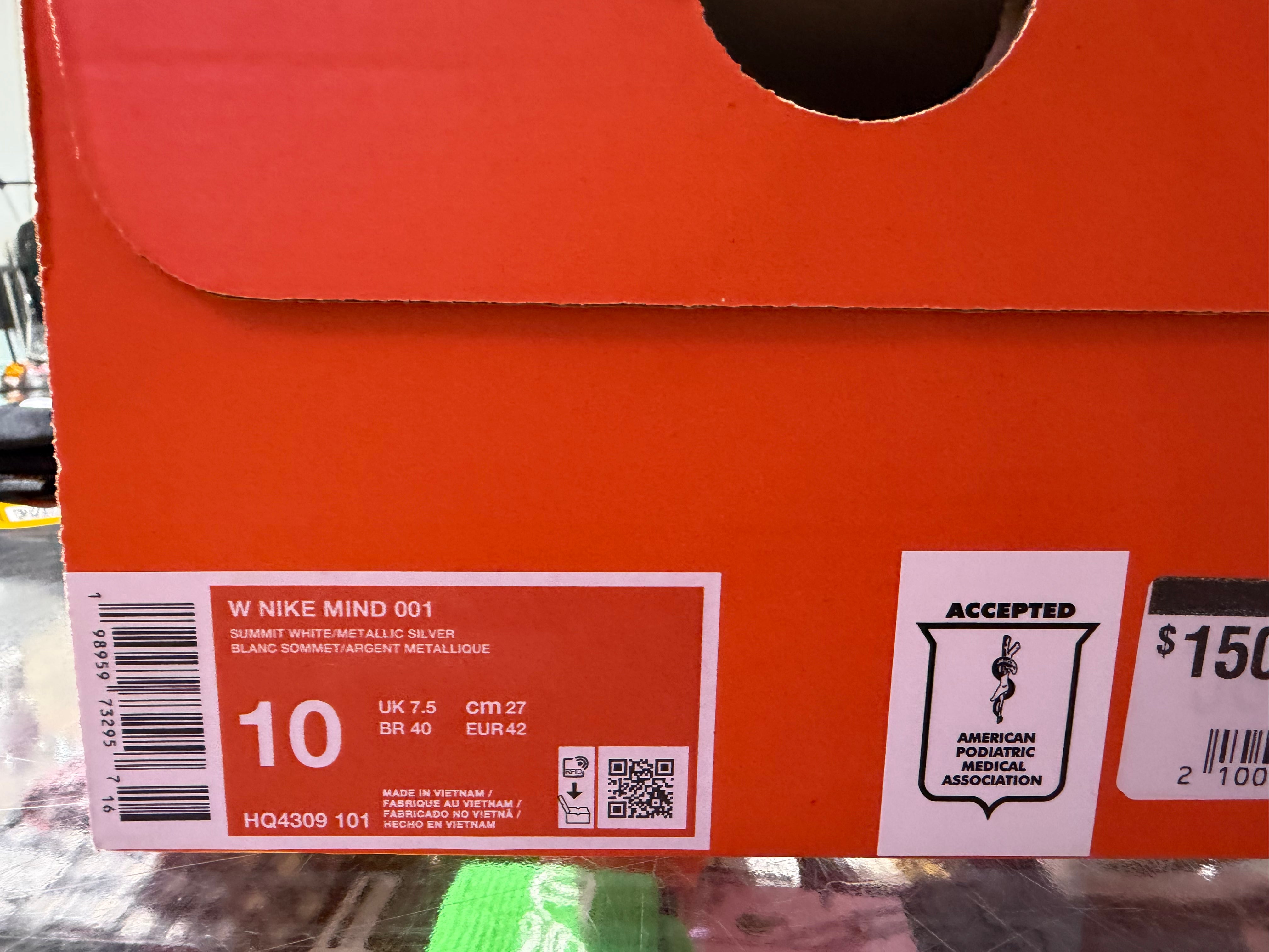 Nike Mind 001 Slide - Summit White Size 10W/9M